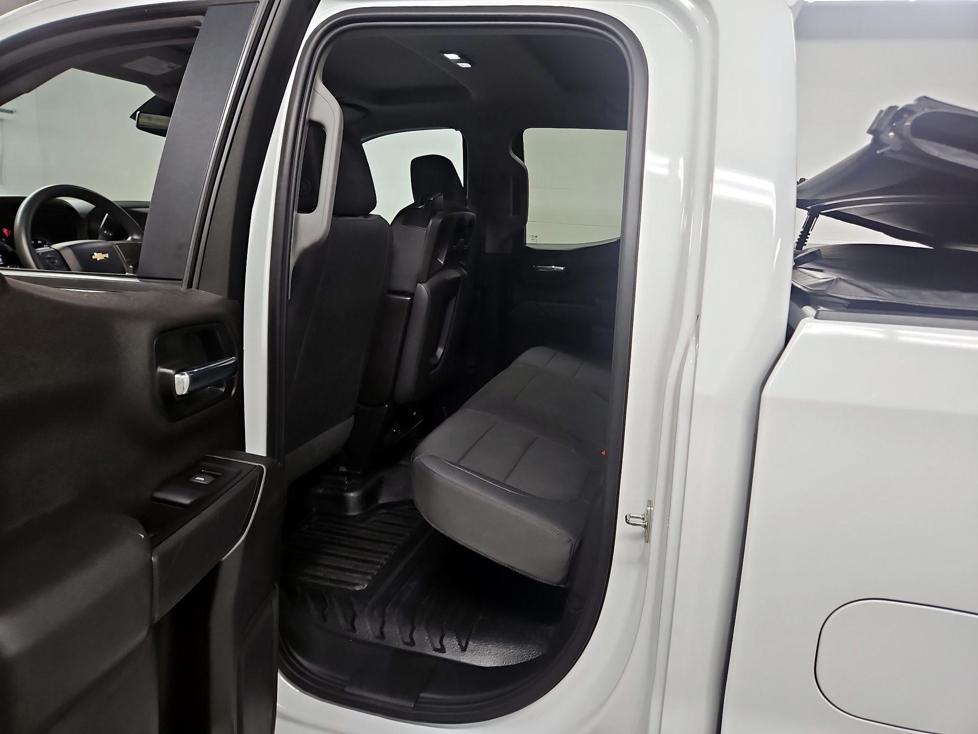 Thumbnail: 2019 Chevrolet Silverado 1500 - 19