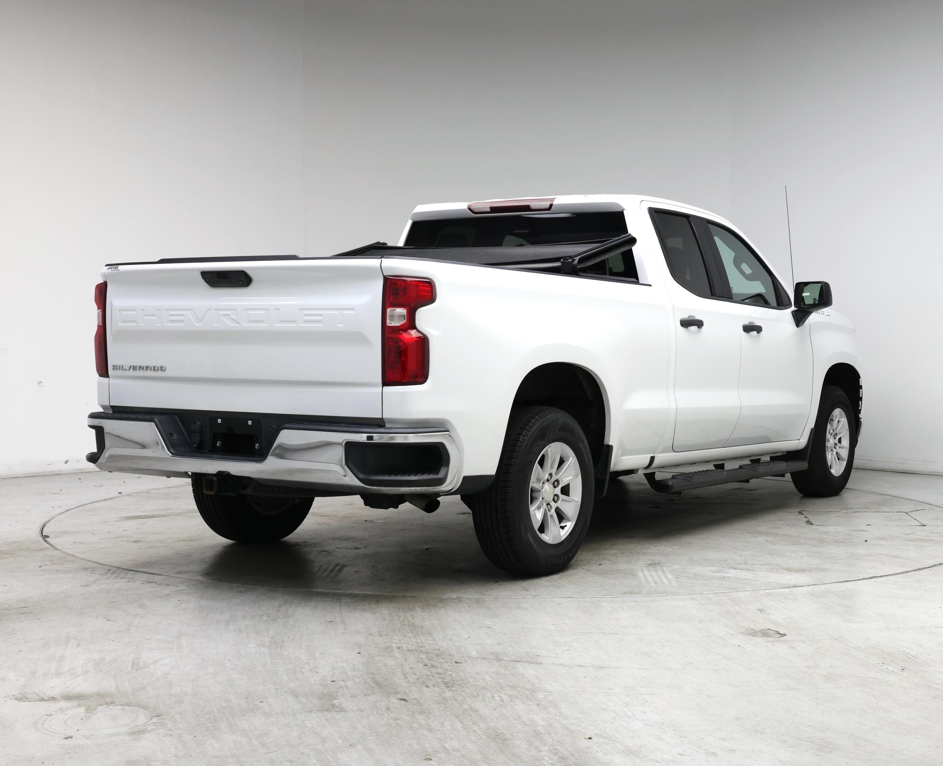 Thumbnail: 2019 Chevrolet Silverado 1500 - 8