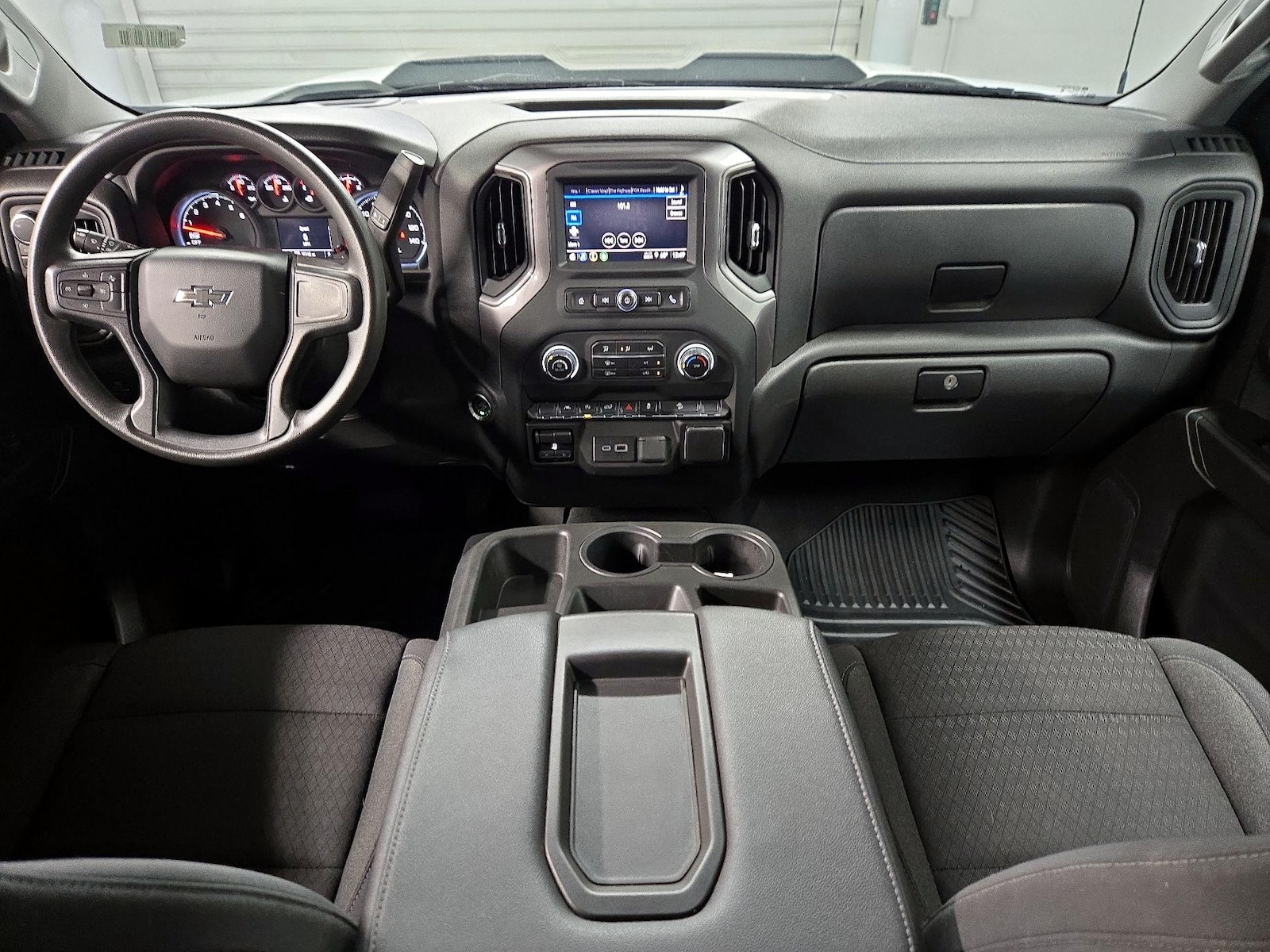 2023 Chevrolet Silverado 1500 Custom - Photo 10