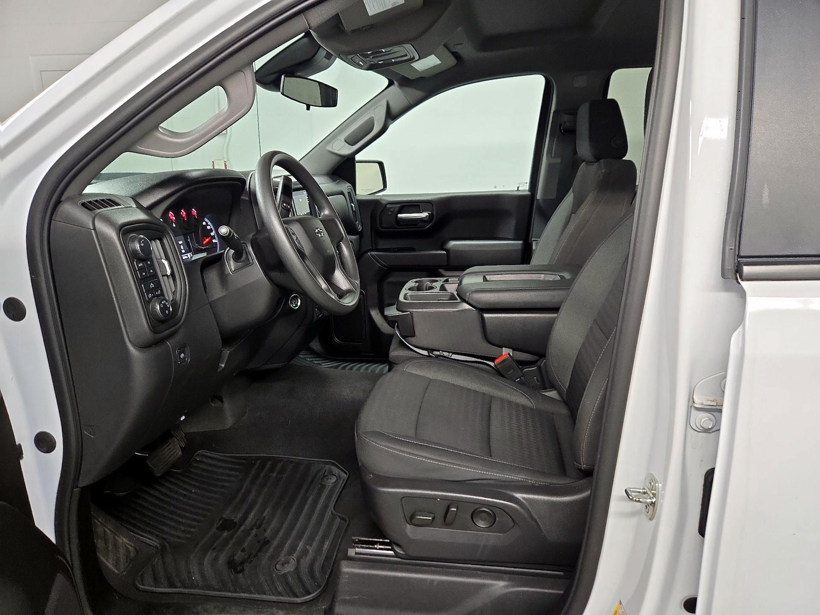2023 Chevrolet Silverado 1500 Custom - Photo 12