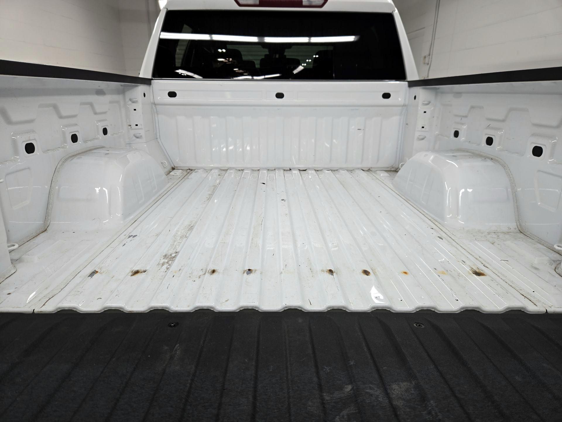Thumbnail: 2023 Chevrolet Silverado 1500 - 20