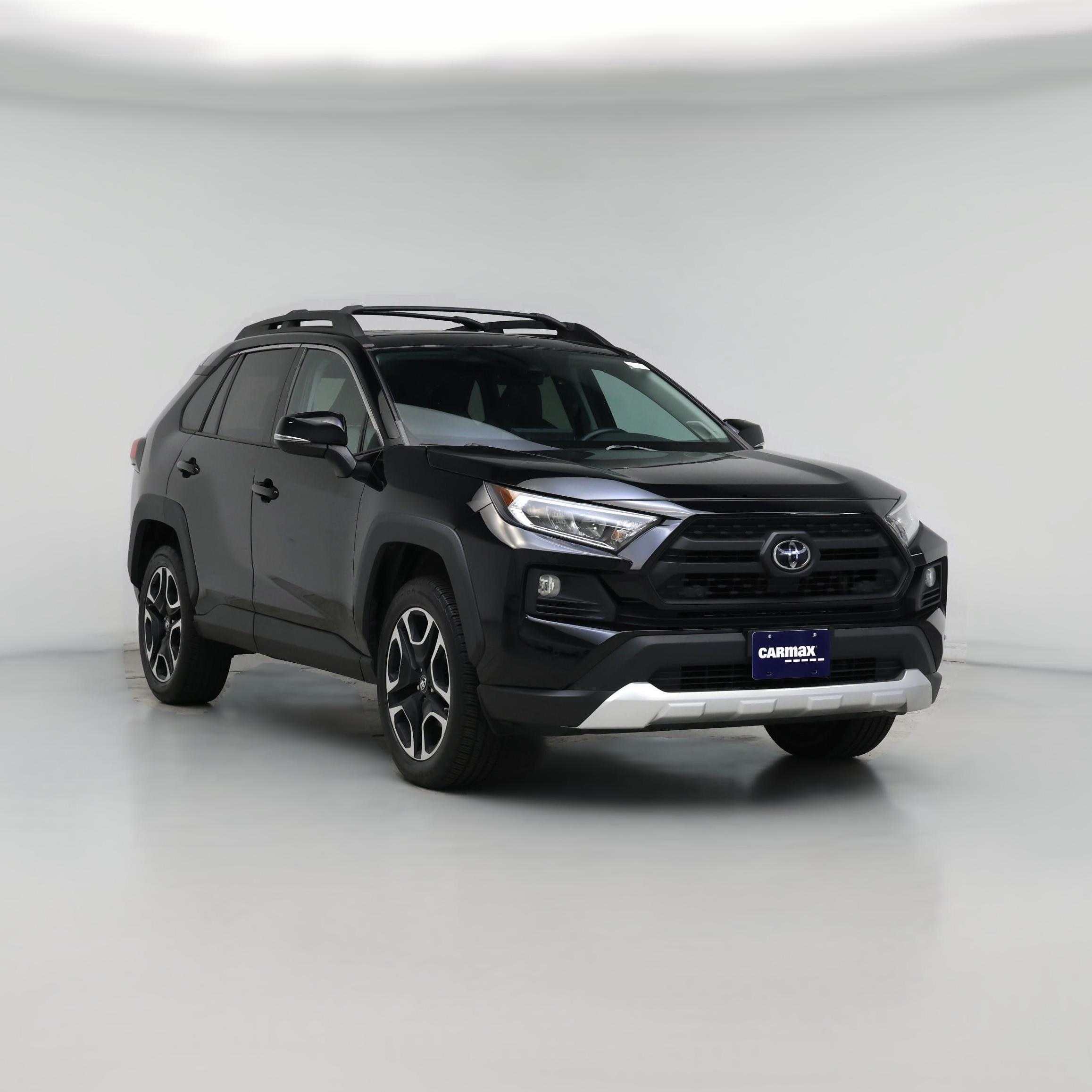 Thumbnail: 2019 Toyota RAV4 - 1