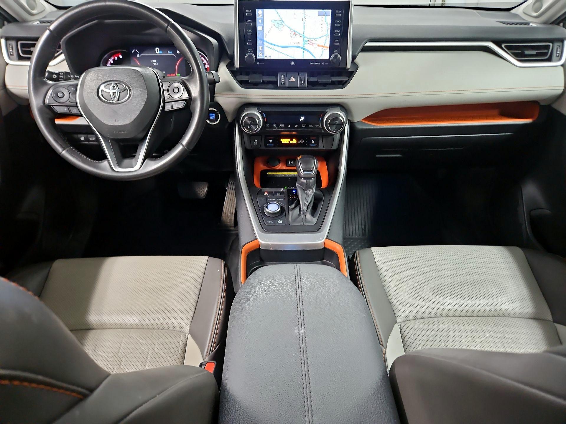 Thumbnail: 2019 Toyota RAV4 - 9