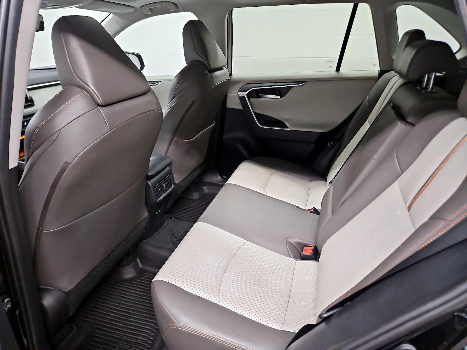 2019 Toyota RAV4 Adventure - Photo 22