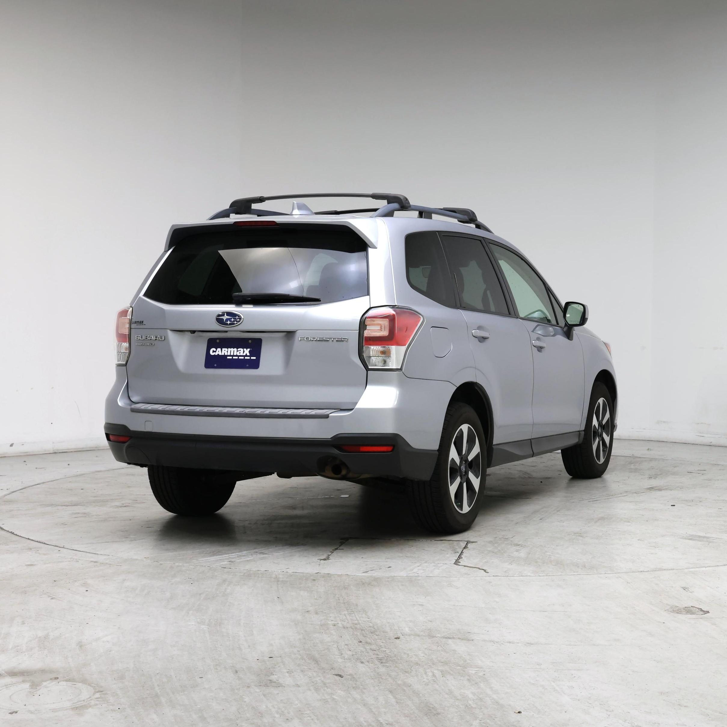 Thumbnail: 2018 Subaru Forester - 8