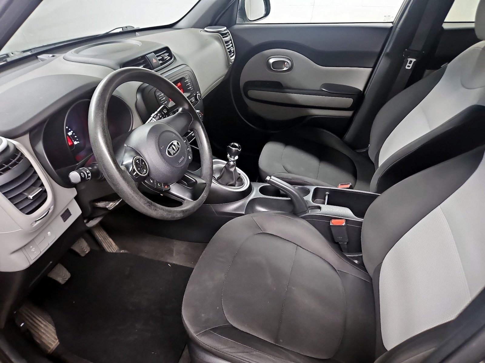 2015 Kia Soul Base - Photo 12