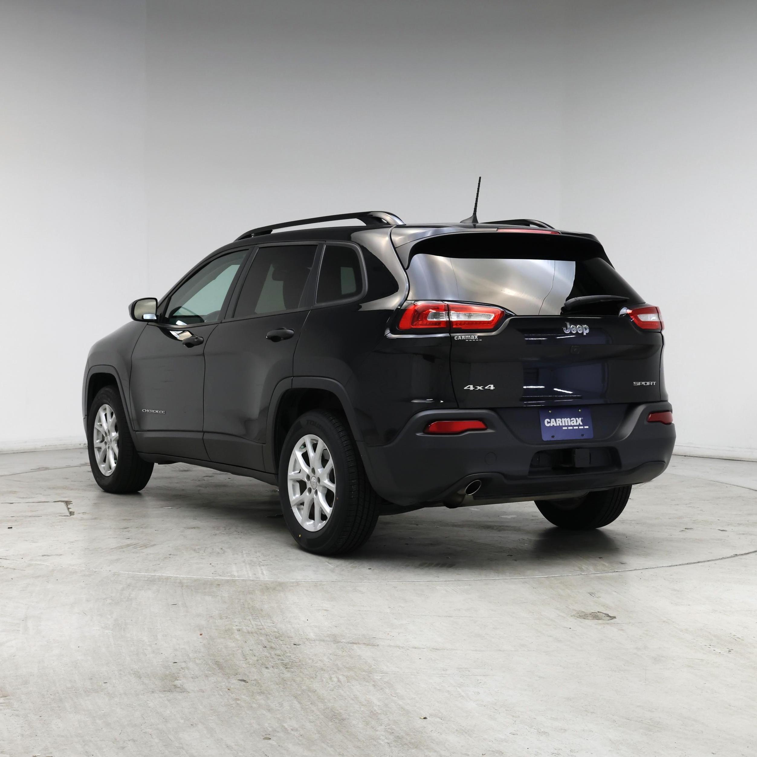 Thumbnail: 2016 Jeep Cherokee - 2