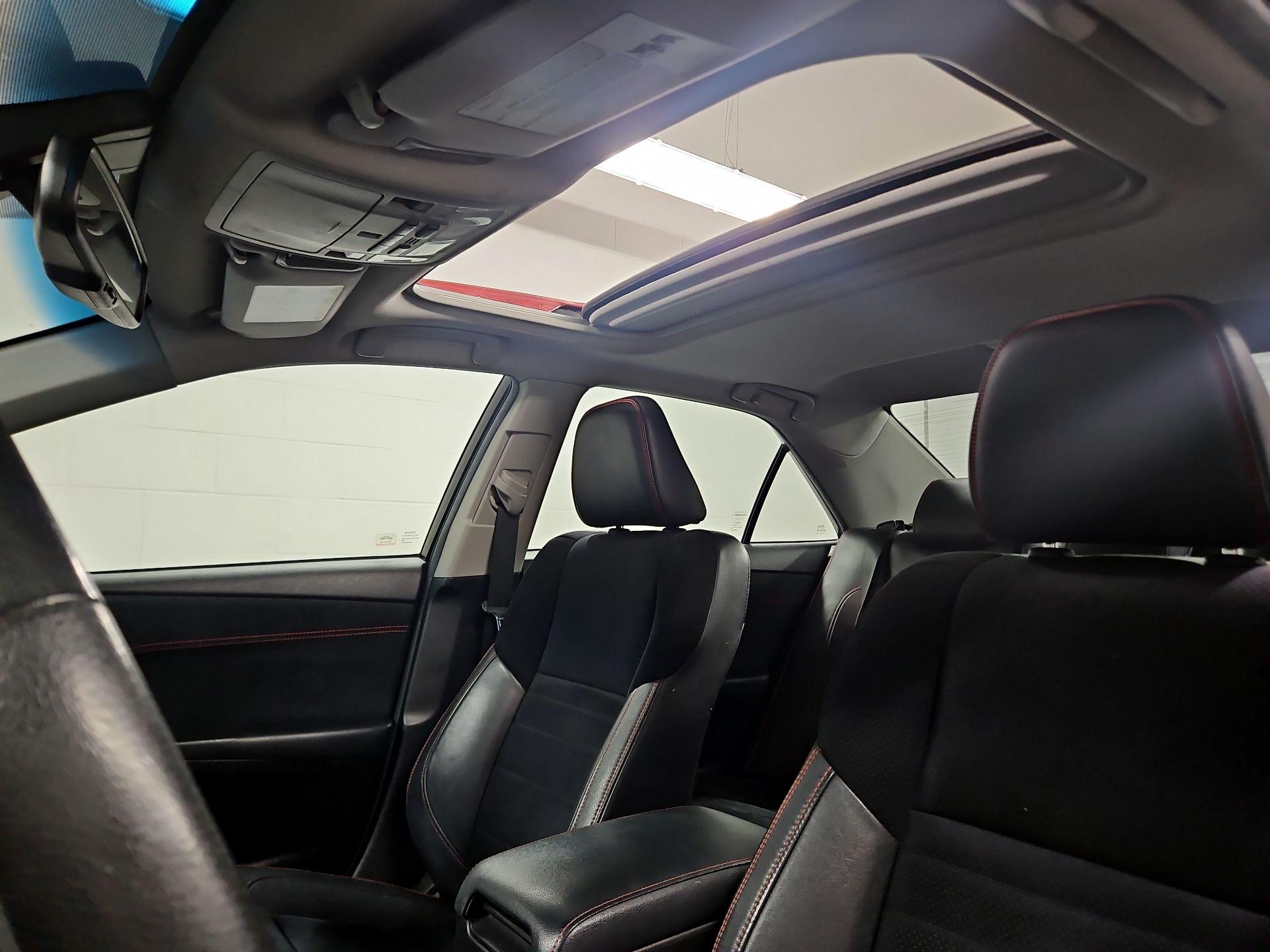 Thumbnail: 2015 Toyota Camry - 19