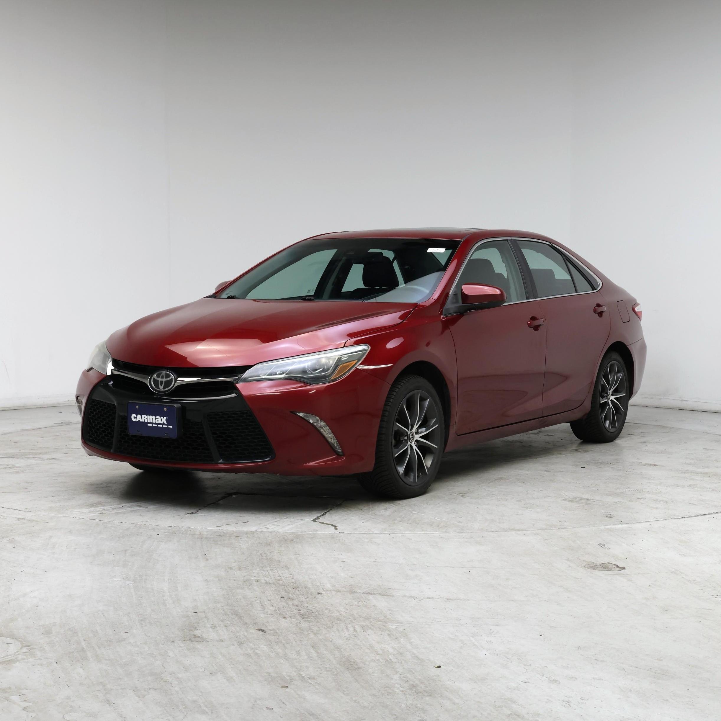 Thumbnail: 2015 Toyota Camry - 4