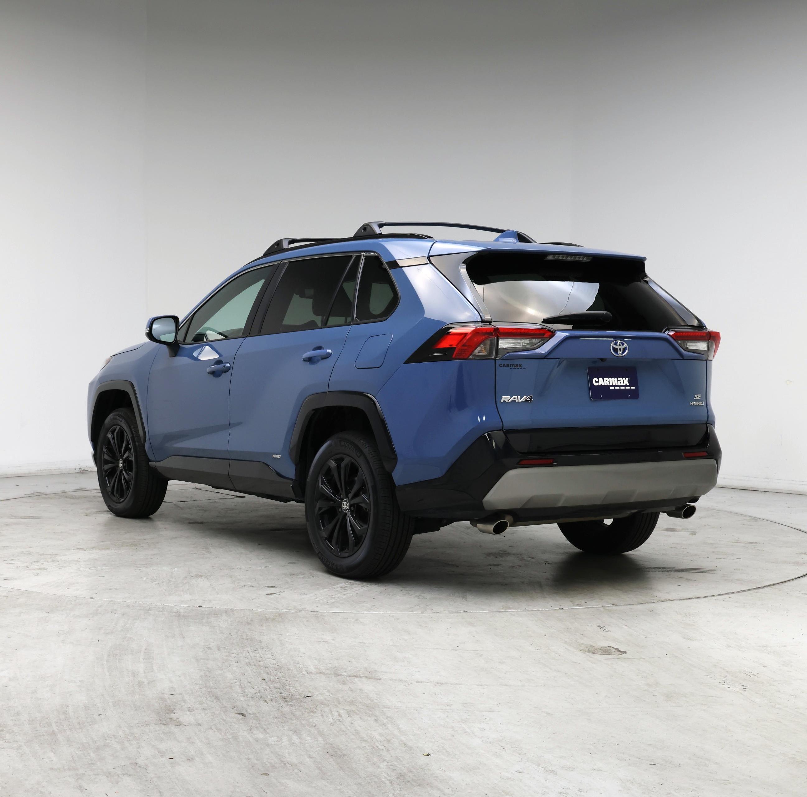 Thumbnail: 2022 Toyota RAV4 - 2
