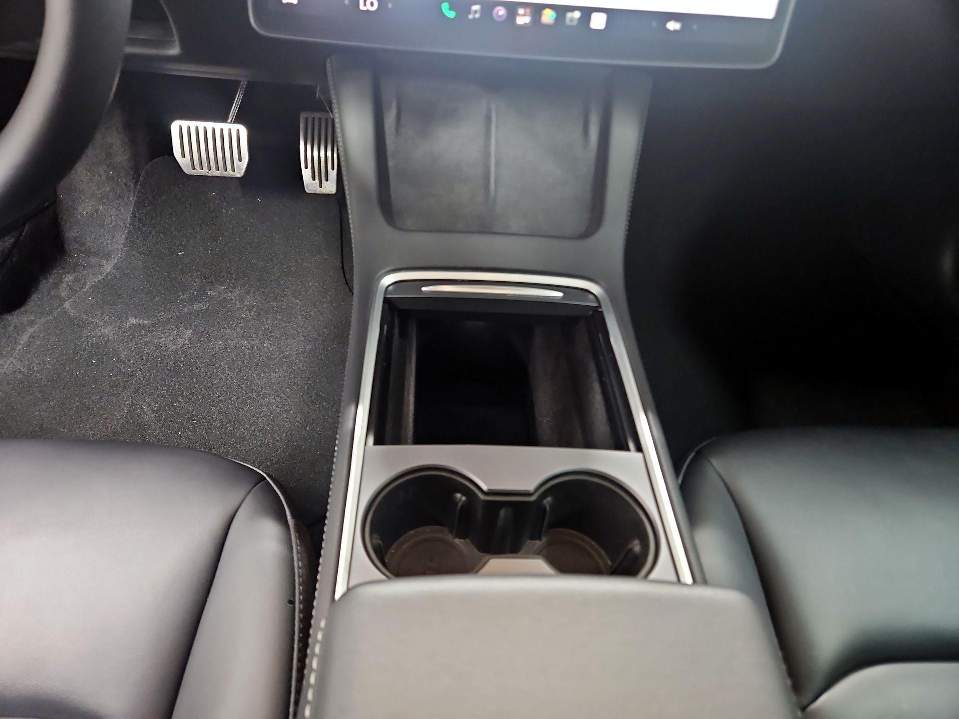 Thumbnail: 2021 Tesla Model 3 - 17