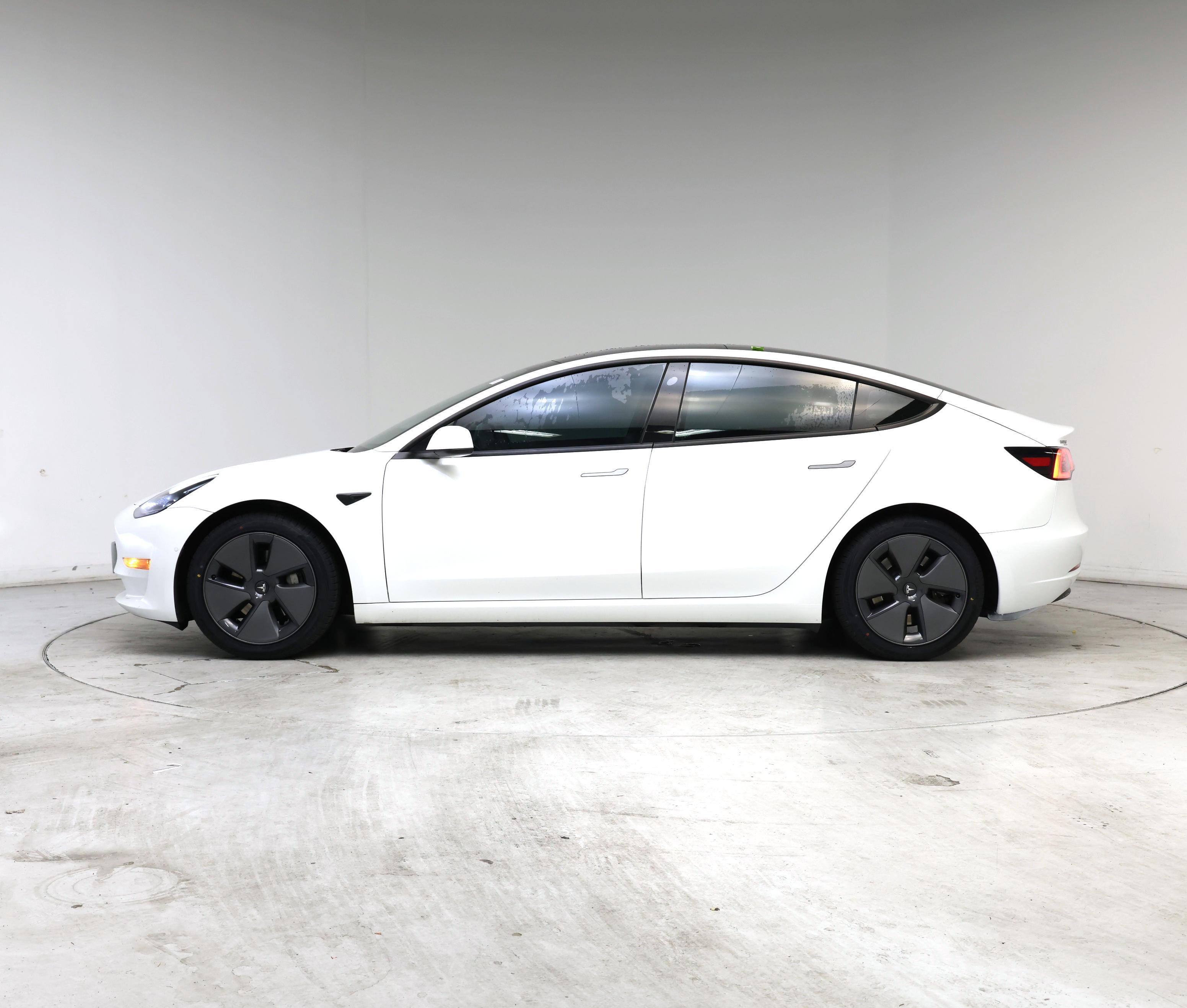 Thumbnail: 2021 Tesla Model 3 - 3