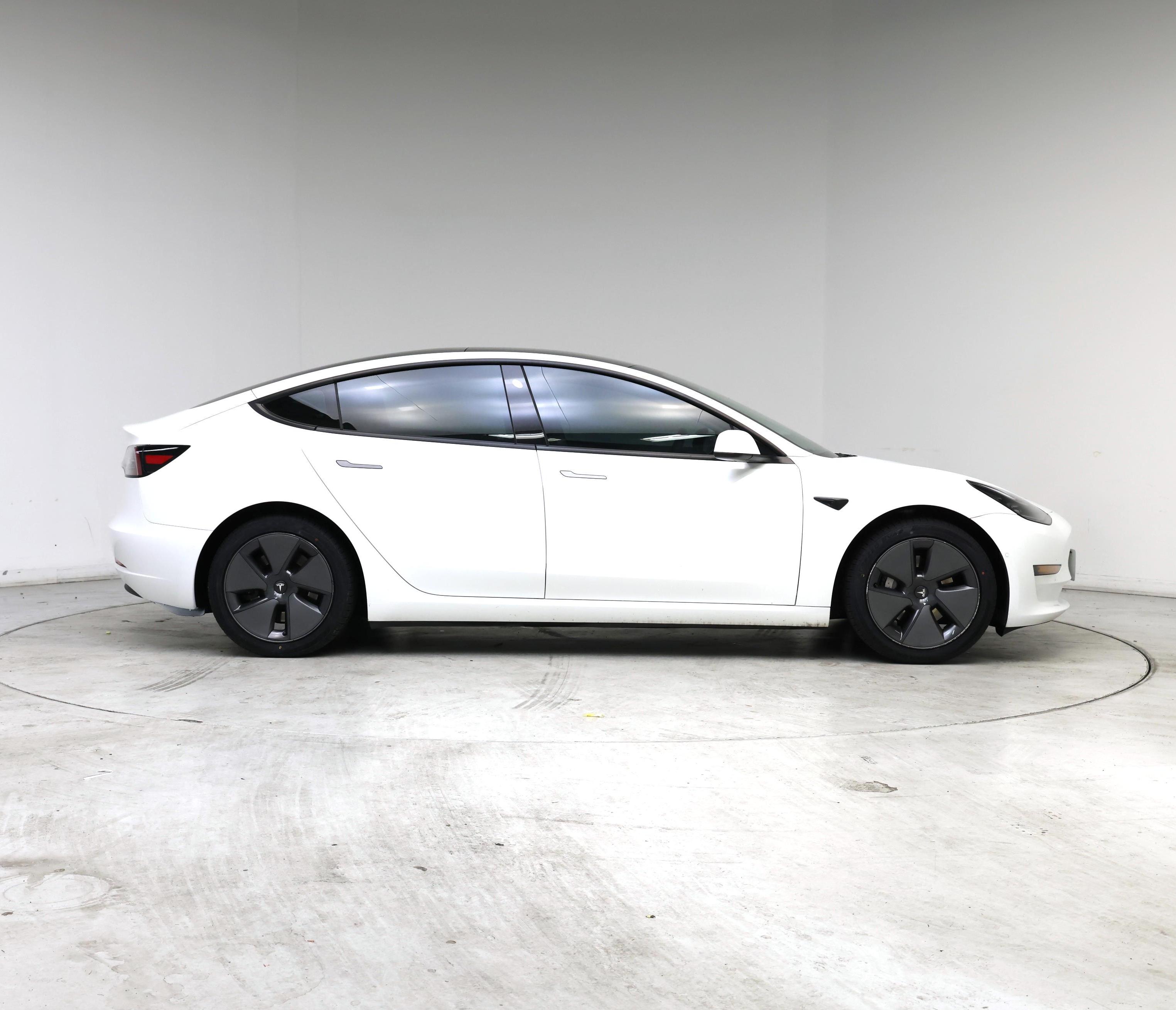 Thumbnail: 2021 Tesla Model 3 - 7