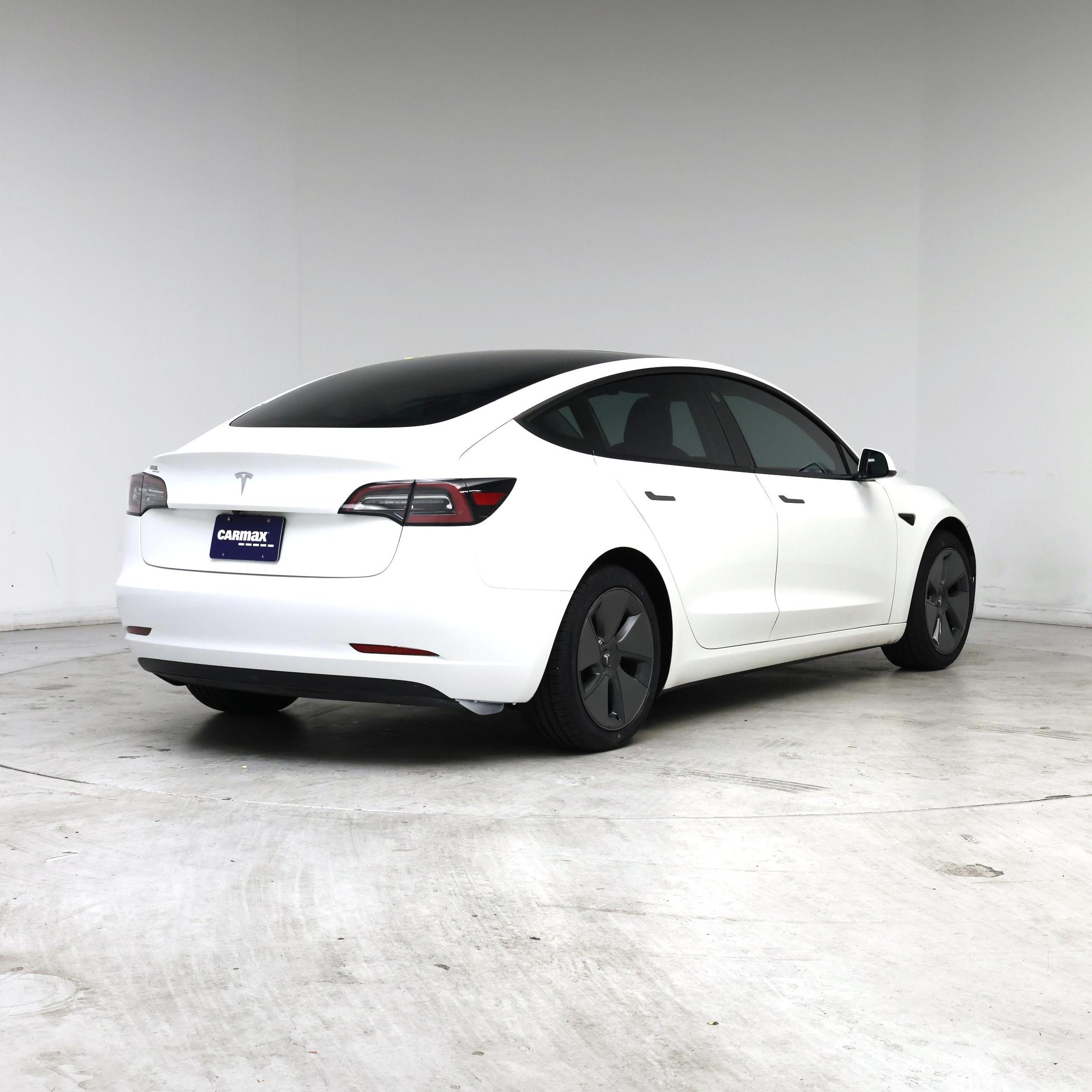 Thumbnail: 2021 Tesla Model 3 - 8