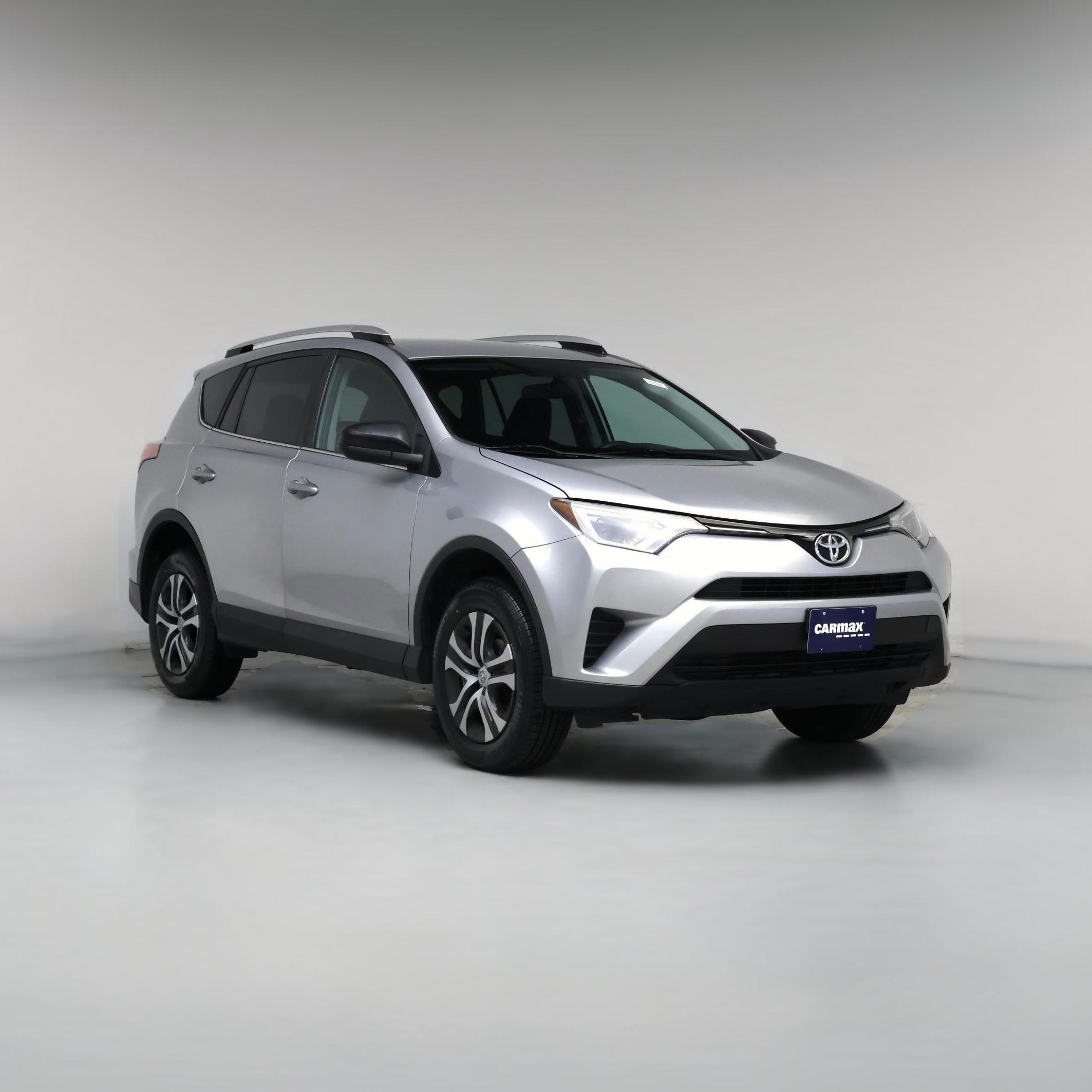 Thumbnail: 2016 Toyota RAV4 - 1