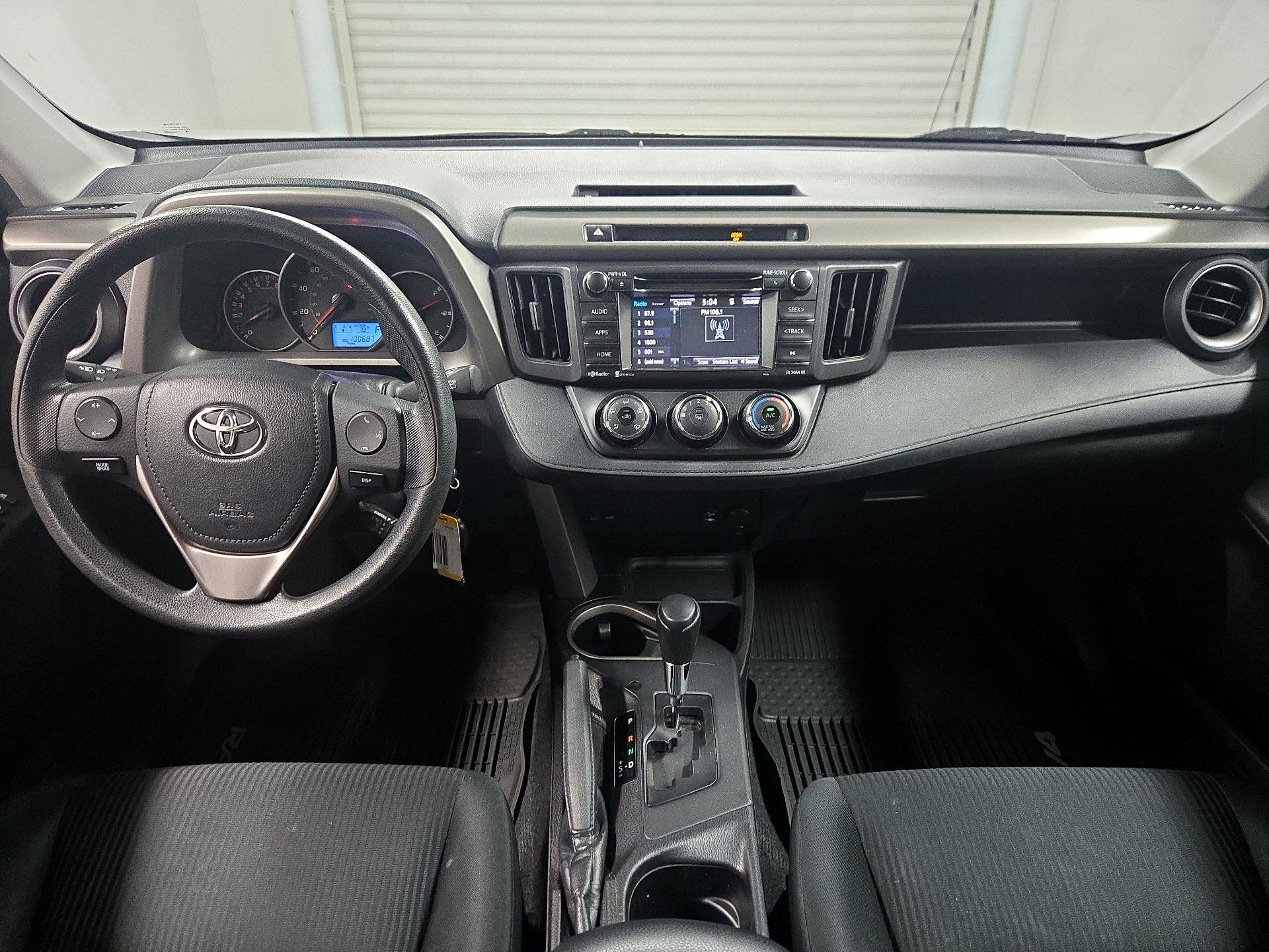 Thumbnail: 2016 Toyota RAV4 - 9