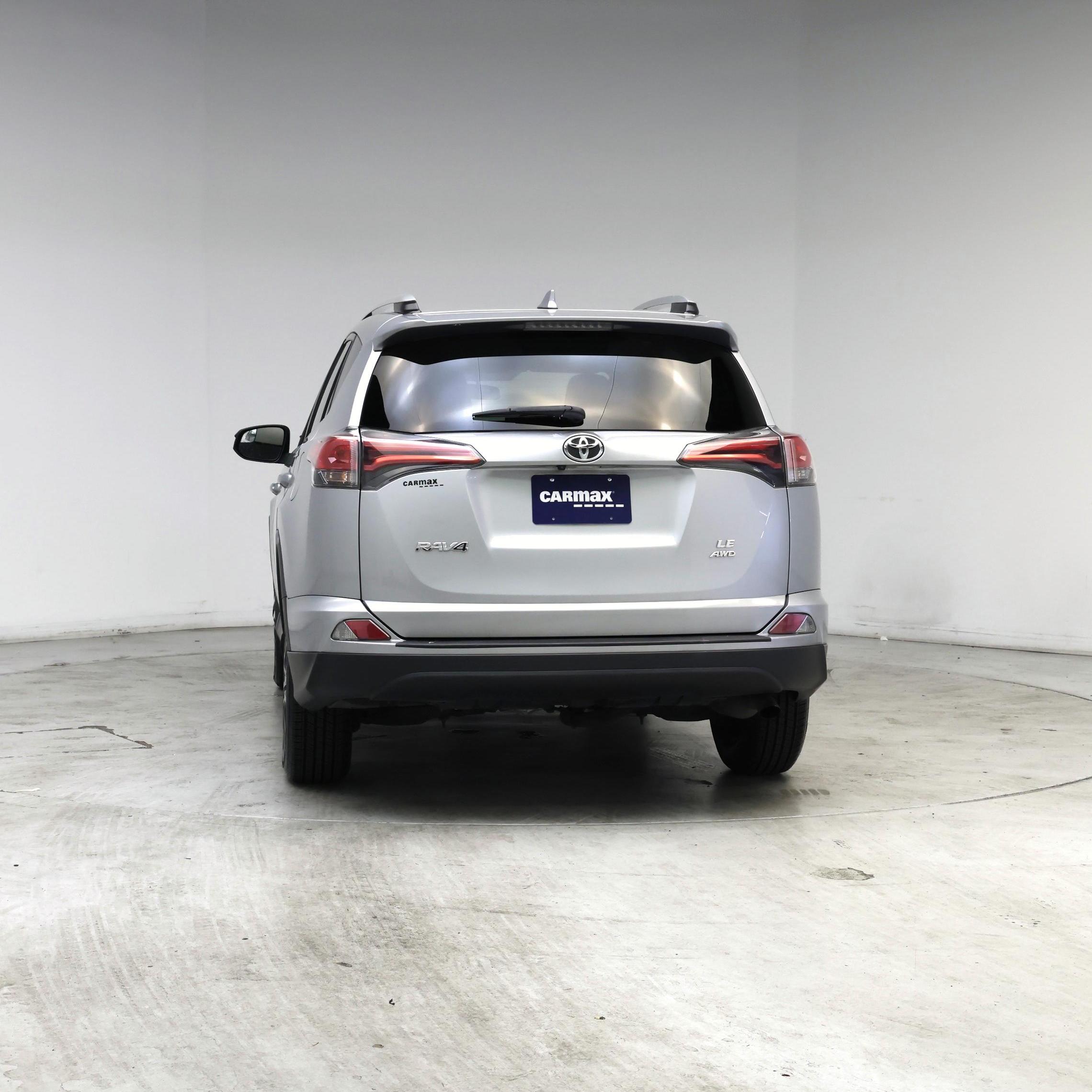 Thumbnail: 2016 Toyota RAV4 - 6
