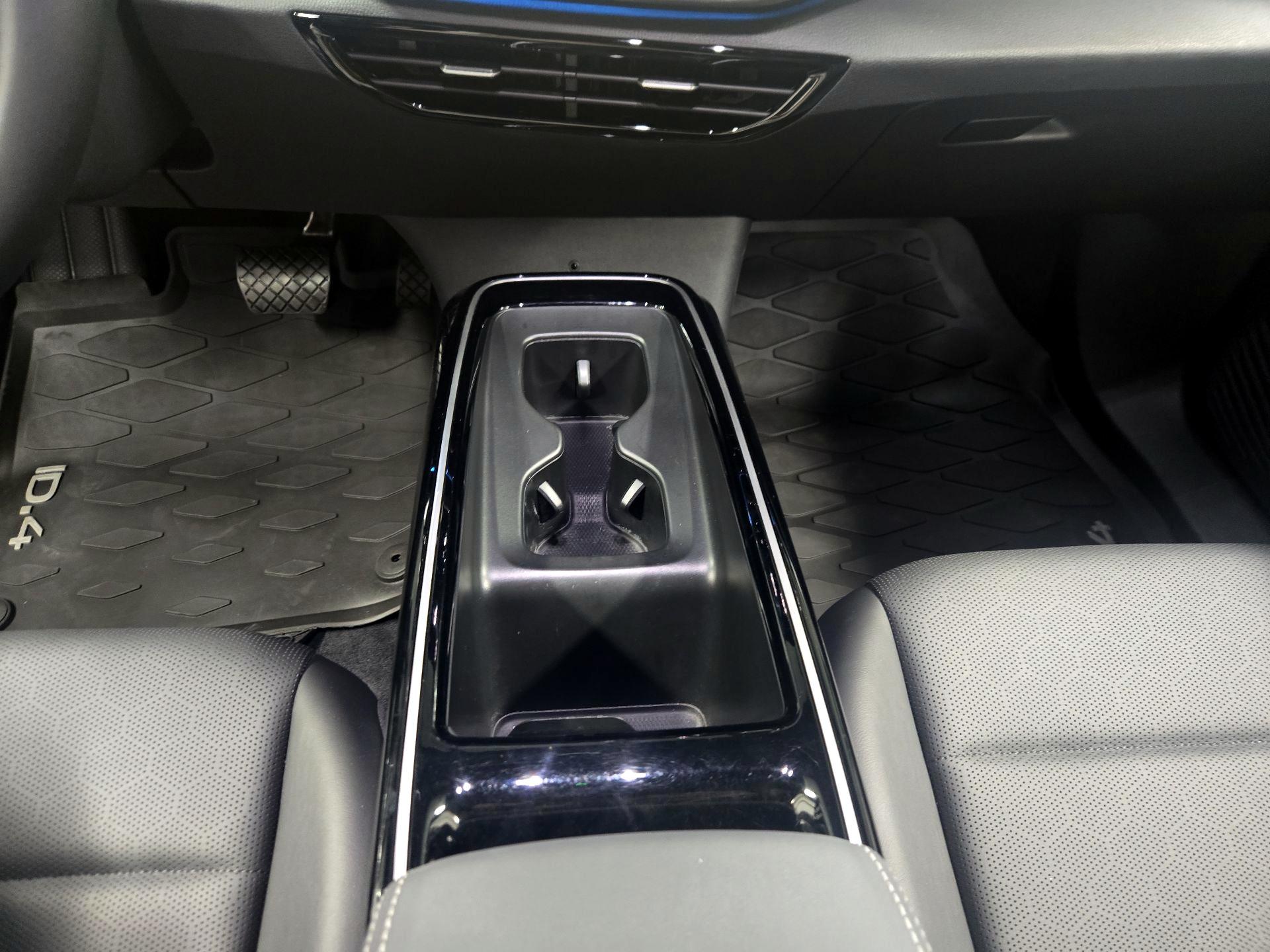 Thumbnail: 2024 Volkswagen ID.4 - 18
