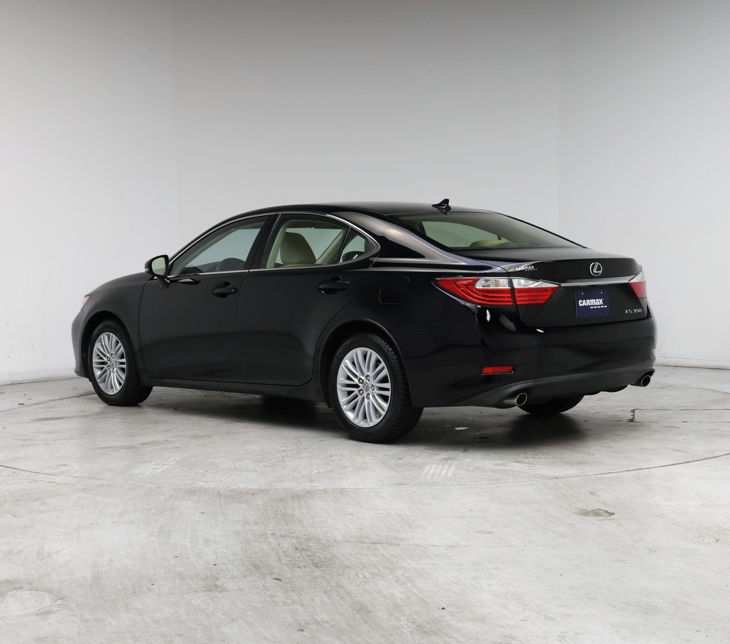Thumbnail: 2014 Lexus ES - 2