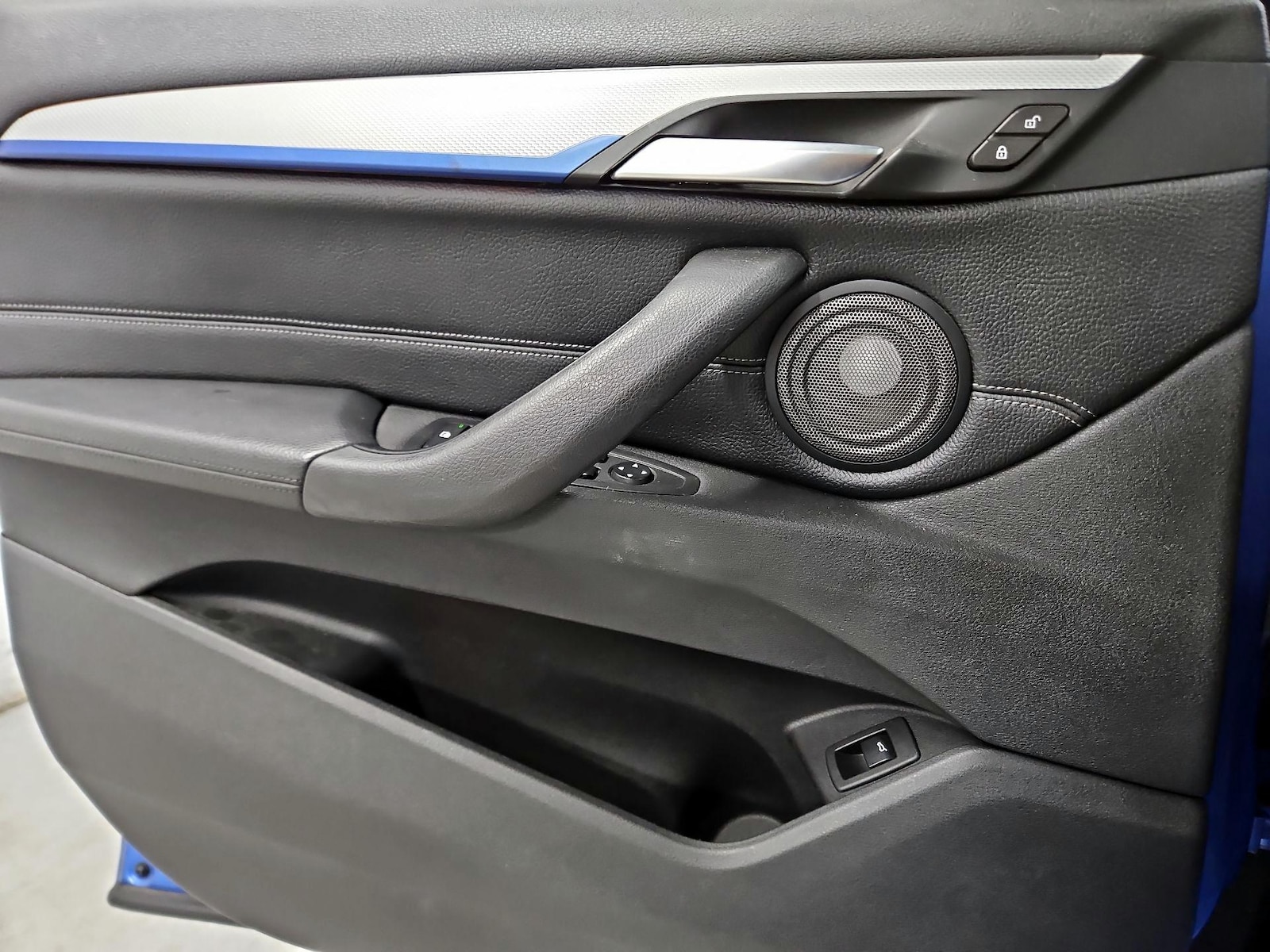 2016 BMW X1 28i - Photo 13