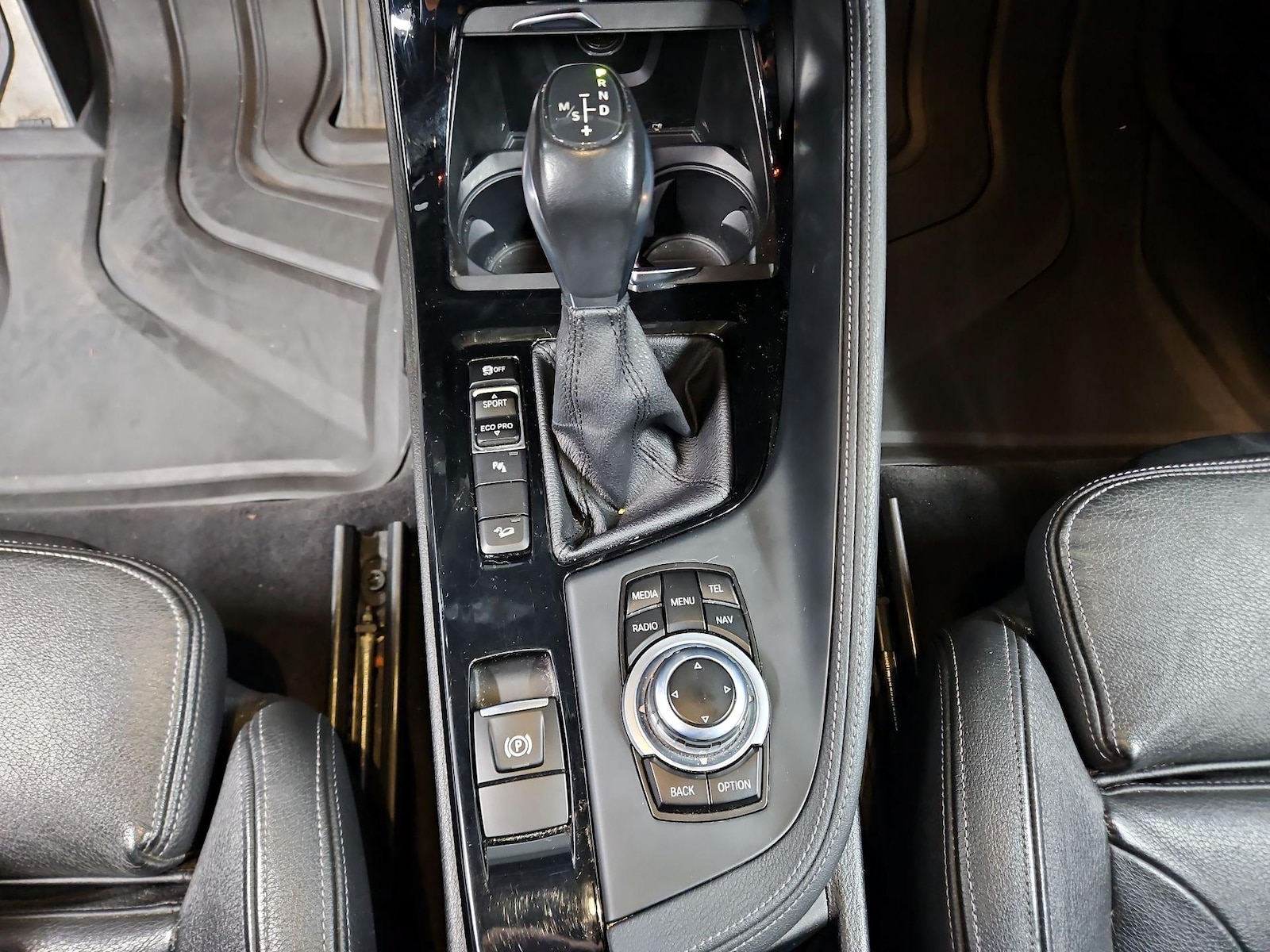 2016 BMW X1 28i - Photo 19