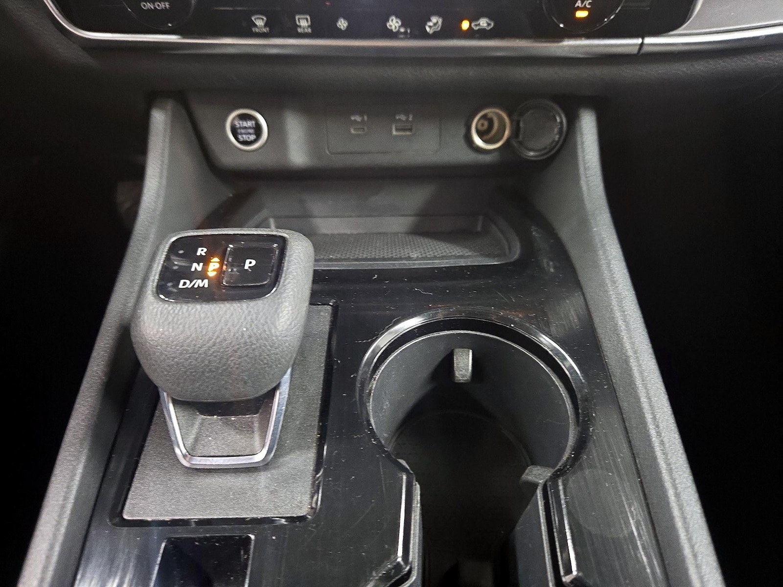 2023 Nissan Rogue SV - Photo 18