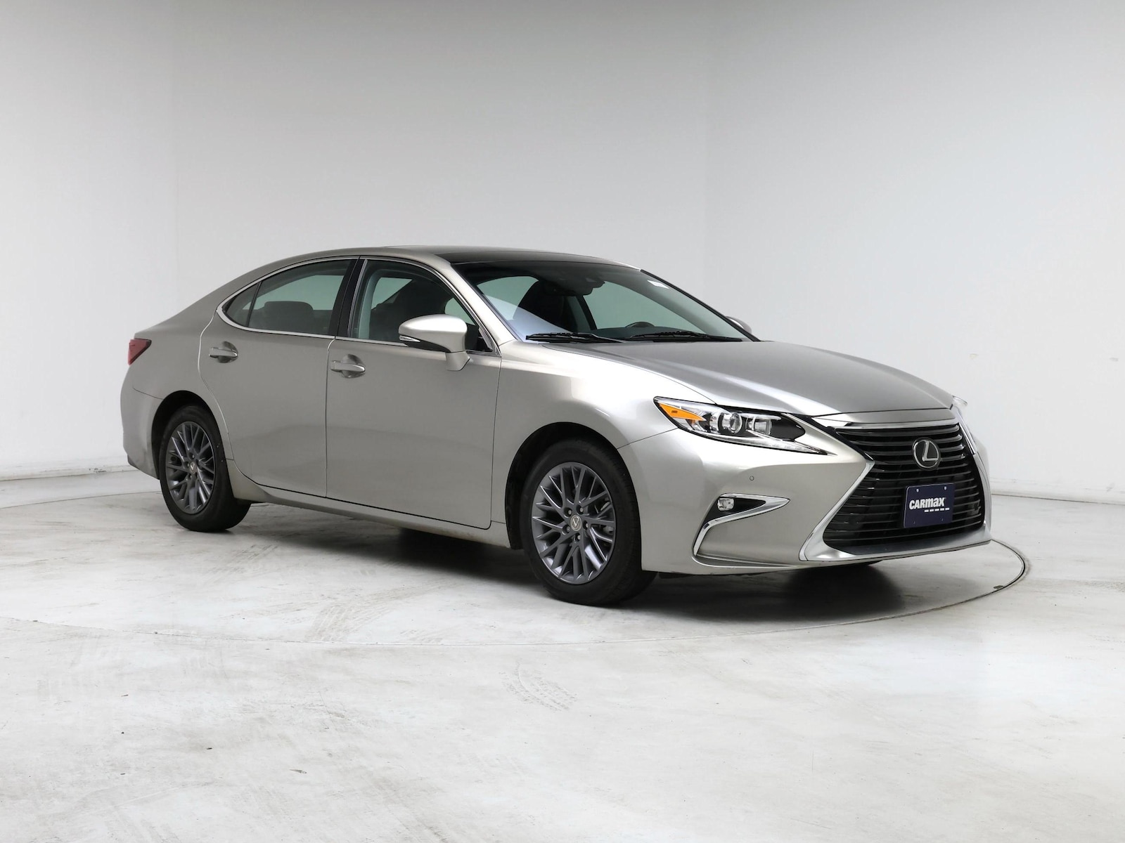 2018 Lexus ES 350 - Photo 2