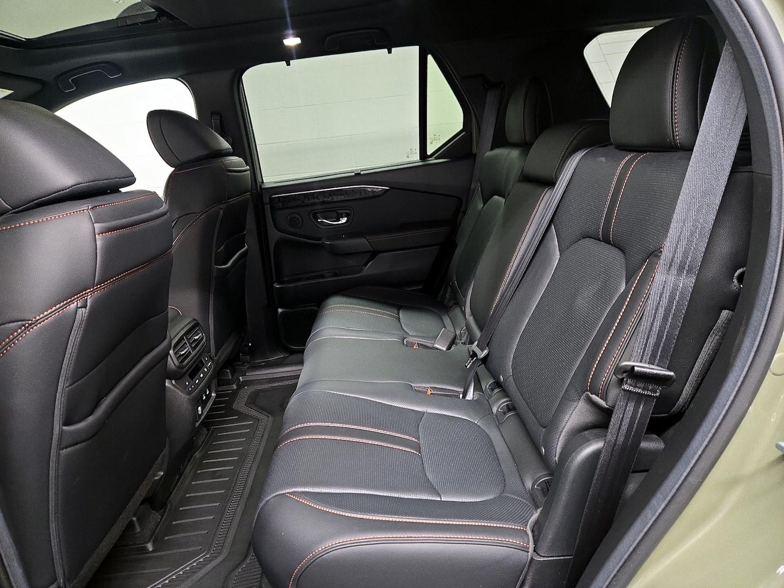 Rear Air Conditioning