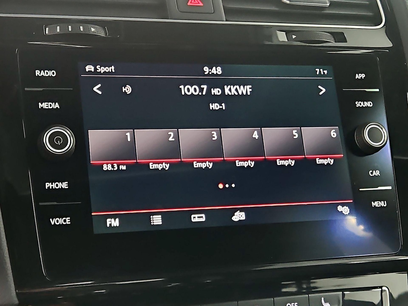 2019 Volkswagen Golf GTI SE - Photo 16