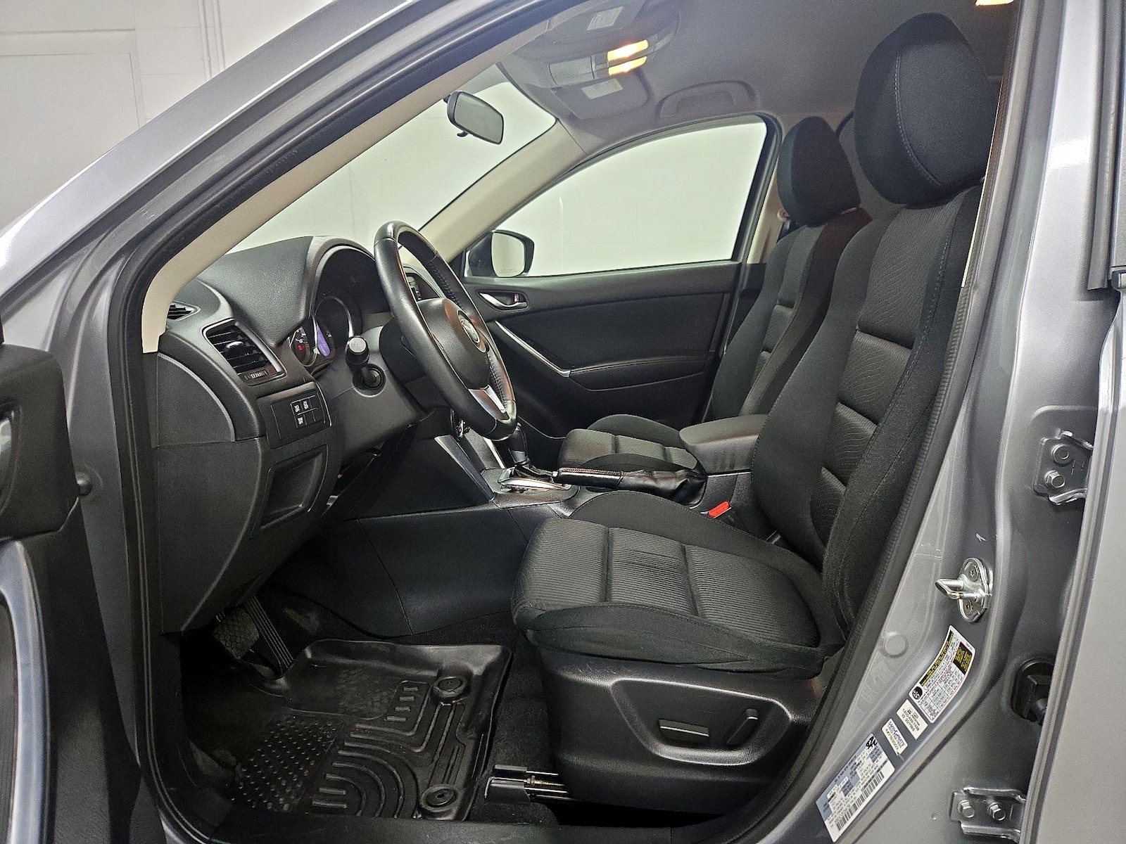 Power Seat(s) & Side Airbags