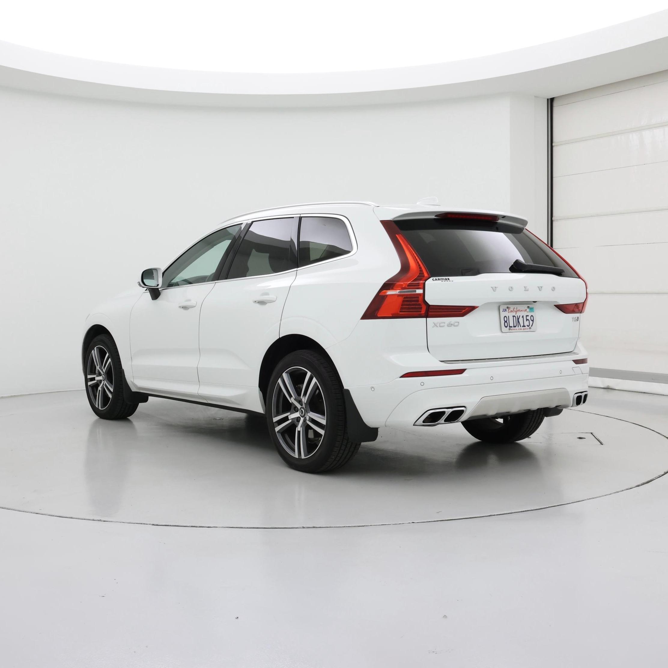 Thumbnail: 2019 Volvo XC60 - 2