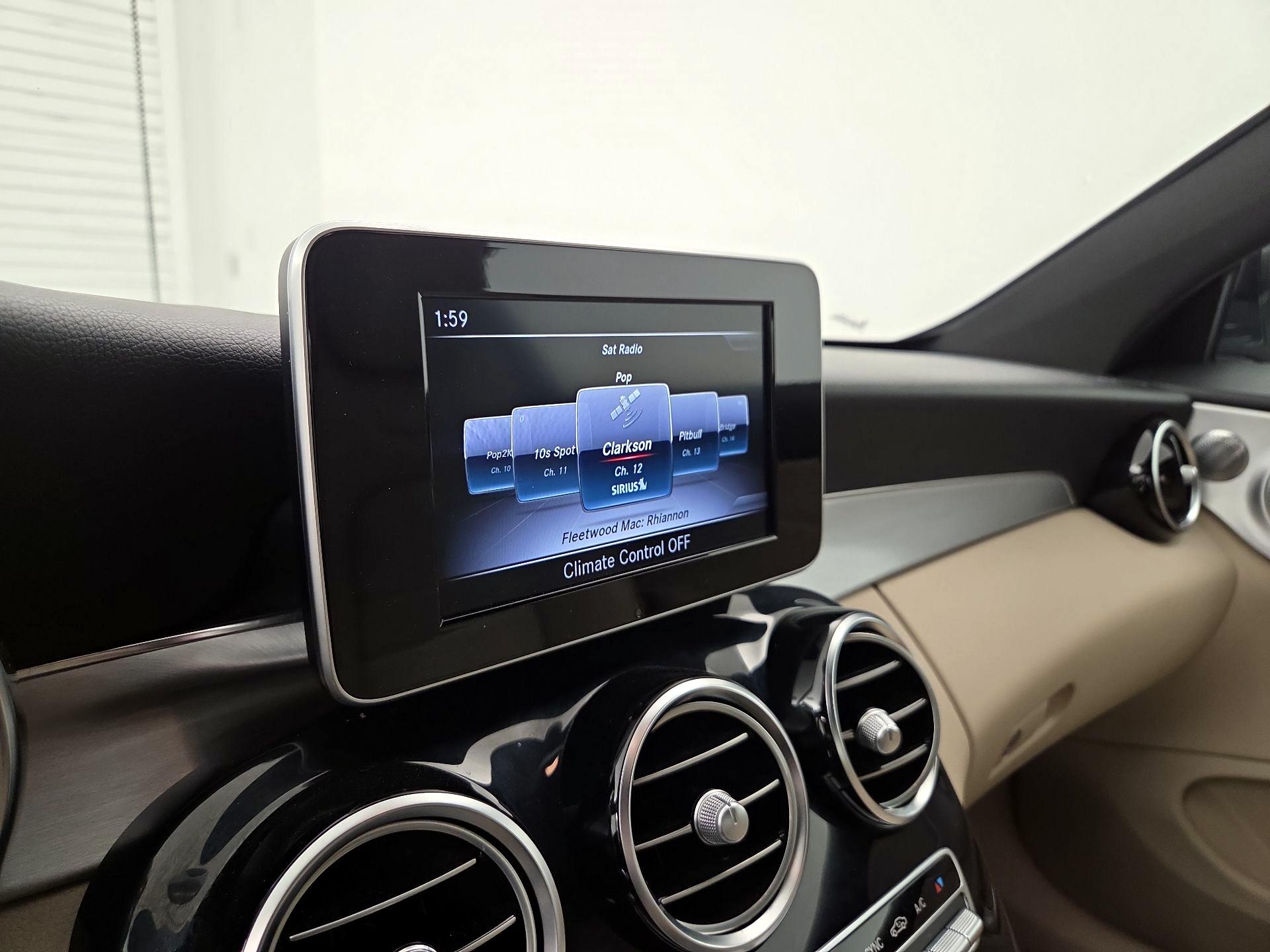 Thumbnail: 2018 Mercedes-Benz C-Class - 15