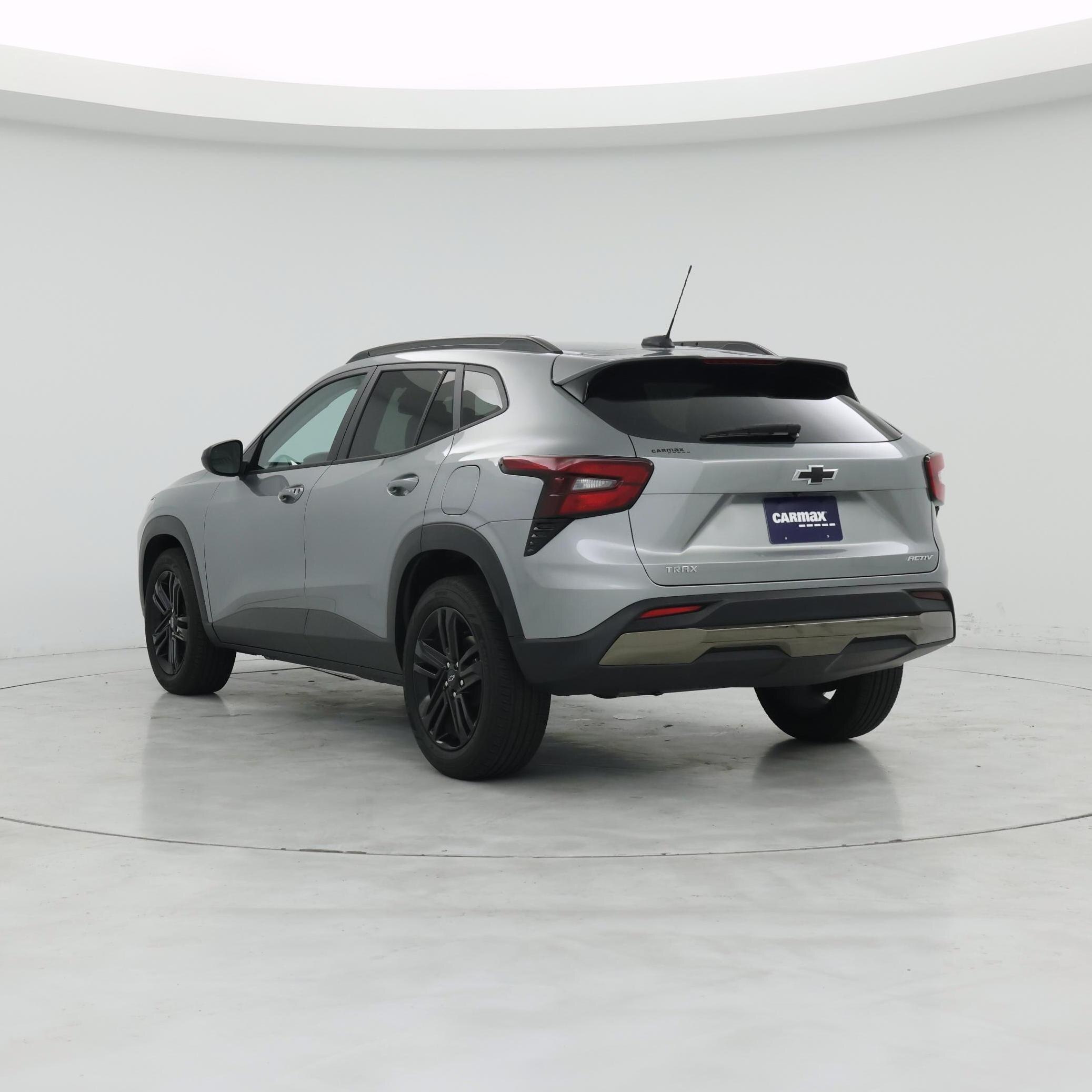 Thumbnail: 2024 Chevrolet Trax - 2
