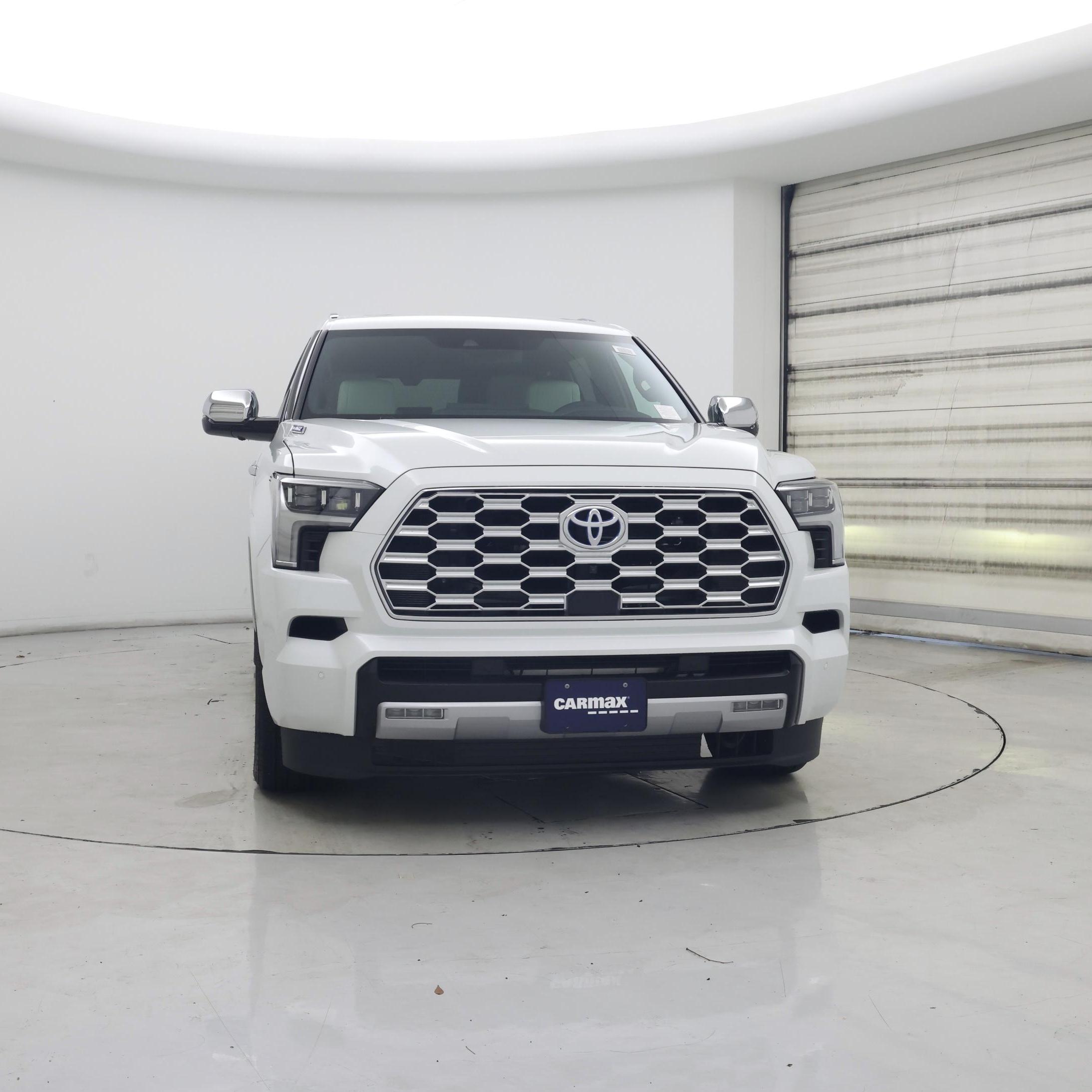 Thumbnail: 2023 Toyota Sequoia - 5
