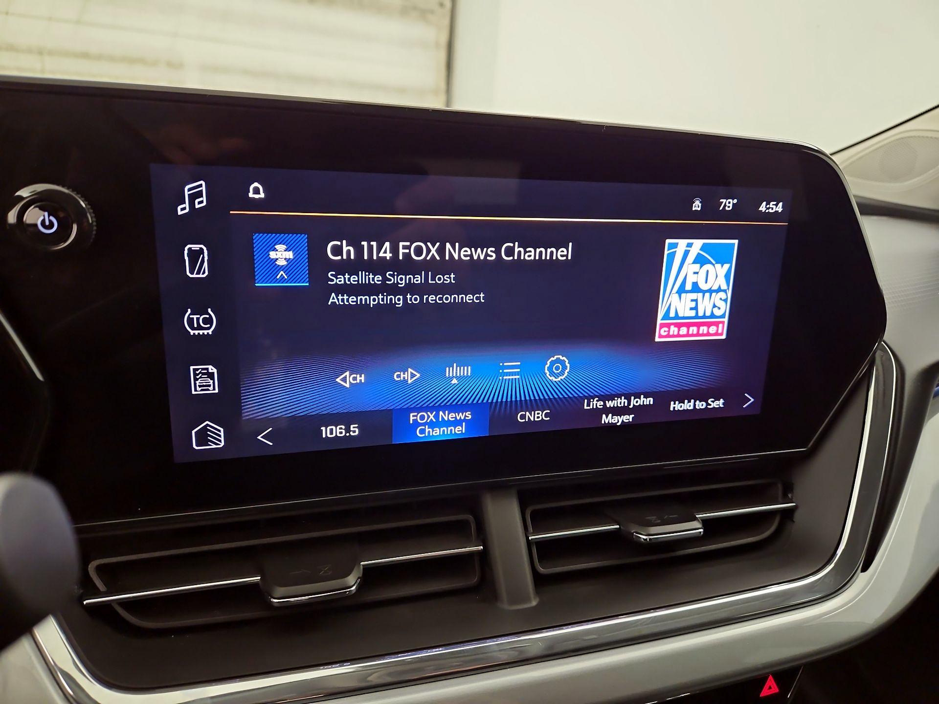 Thumbnail: 2025 Chevrolet Trax - 14