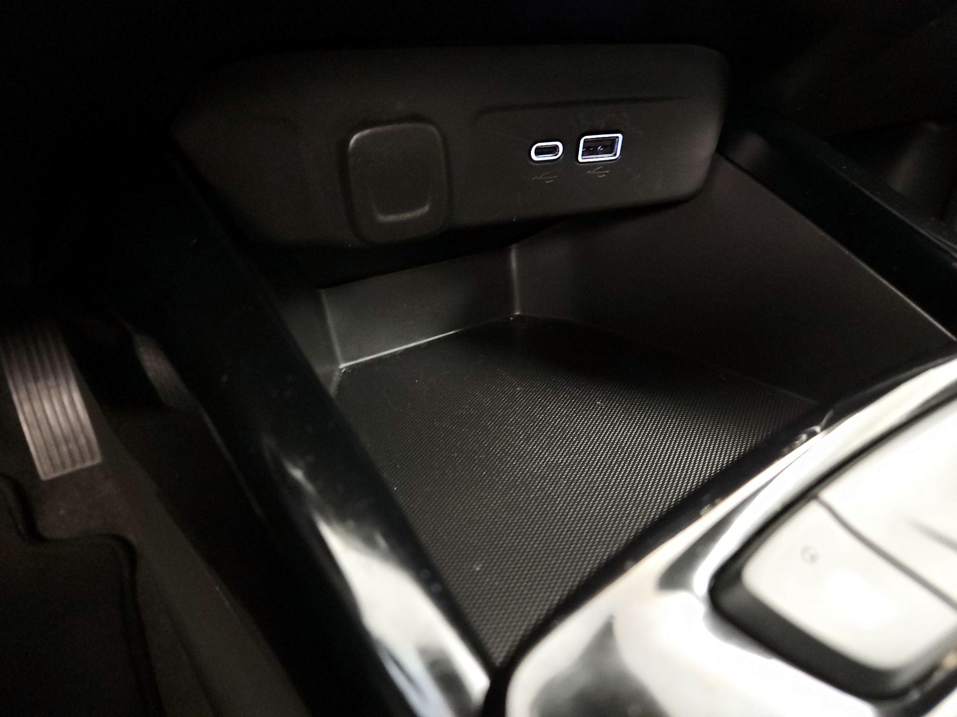 Thumbnail: 2025 Chevrolet Trax - 17