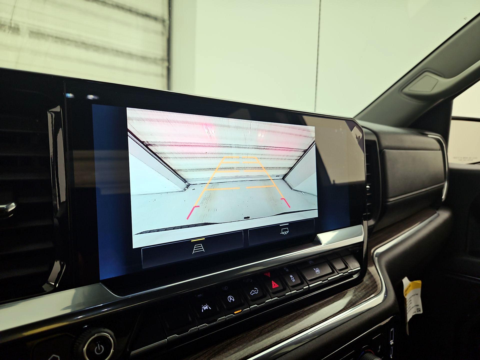 Thumbnail: 2025 Chevrolet Silverado 1500 - 15