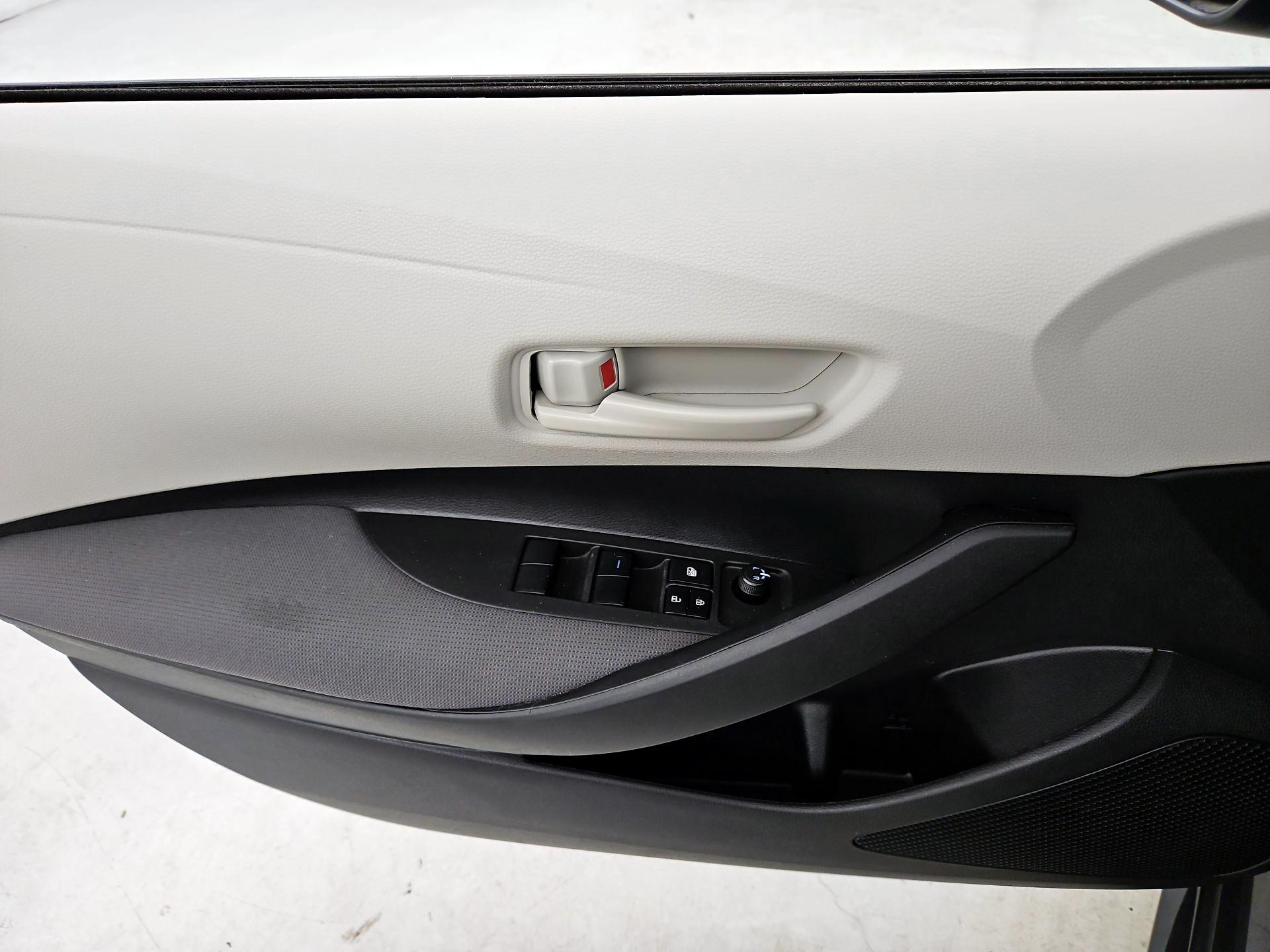 Thumbnail: 2024 Toyota Corolla - 12