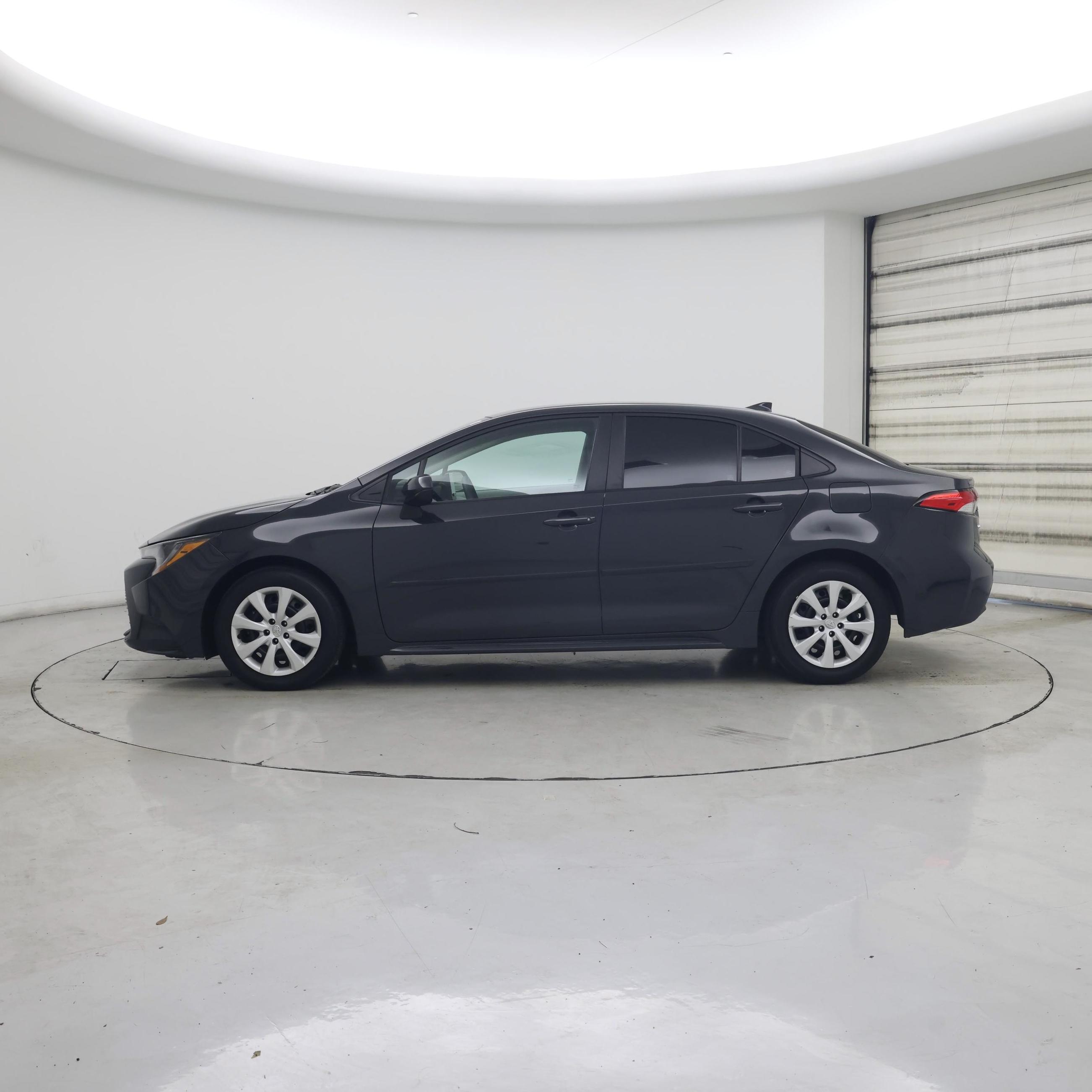 Thumbnail: 2024 Toyota Corolla - 3