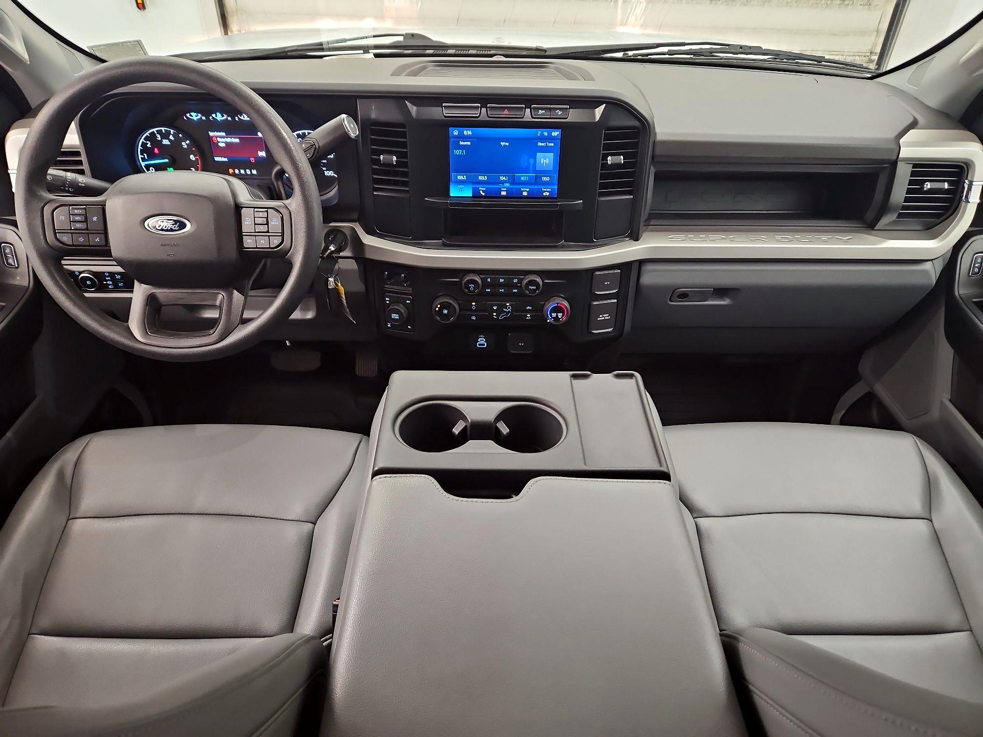 Thumbnail: 2023 Ford F-250 - 9