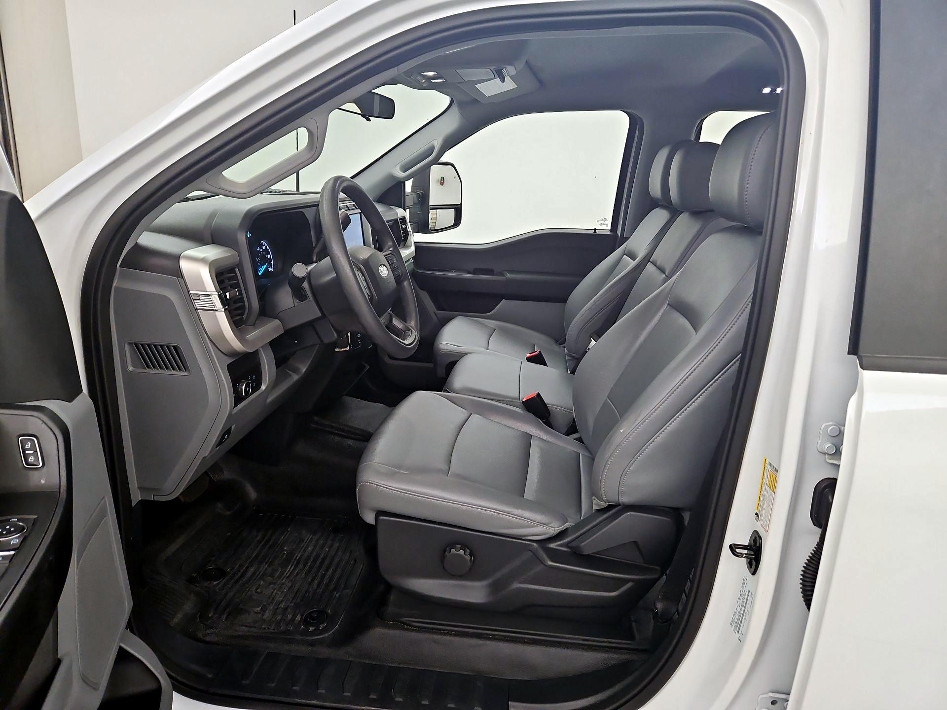 Thumbnail: 2023 Ford F-250 - 11