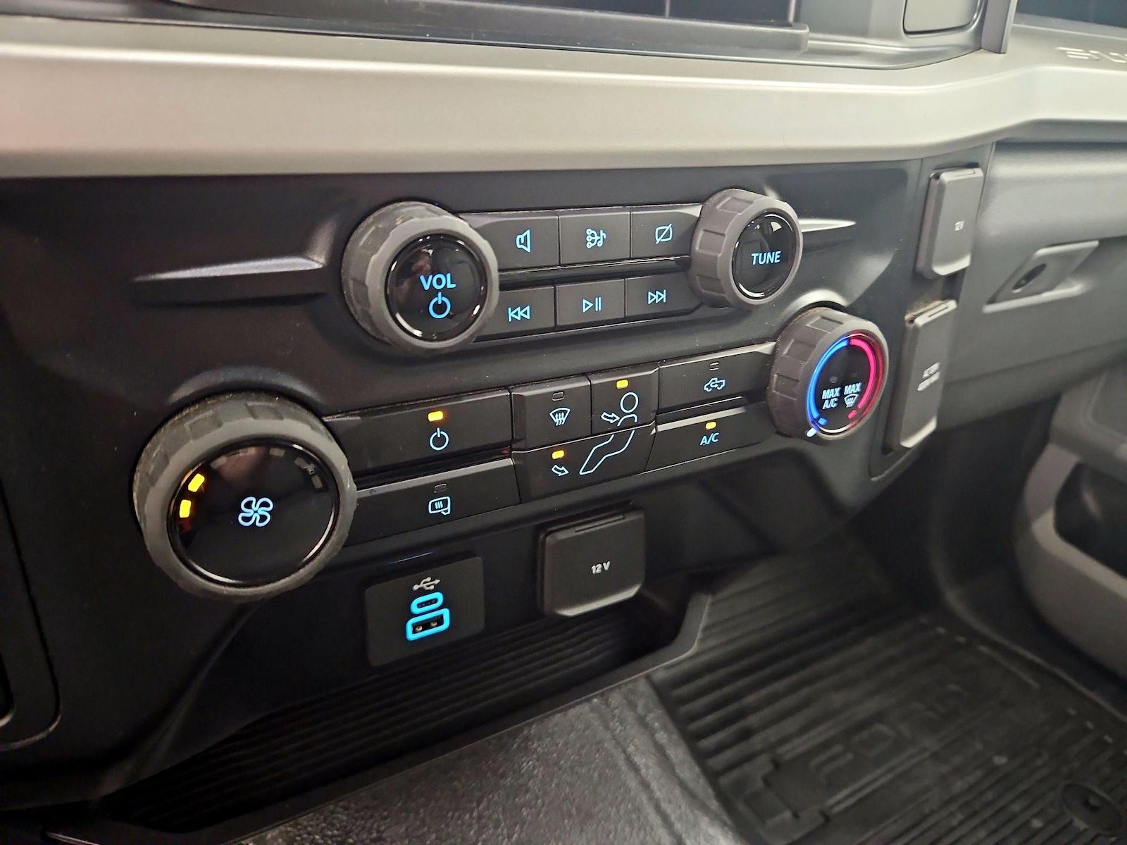 2023 Ford F-250 Super Duty XL - Photo 17