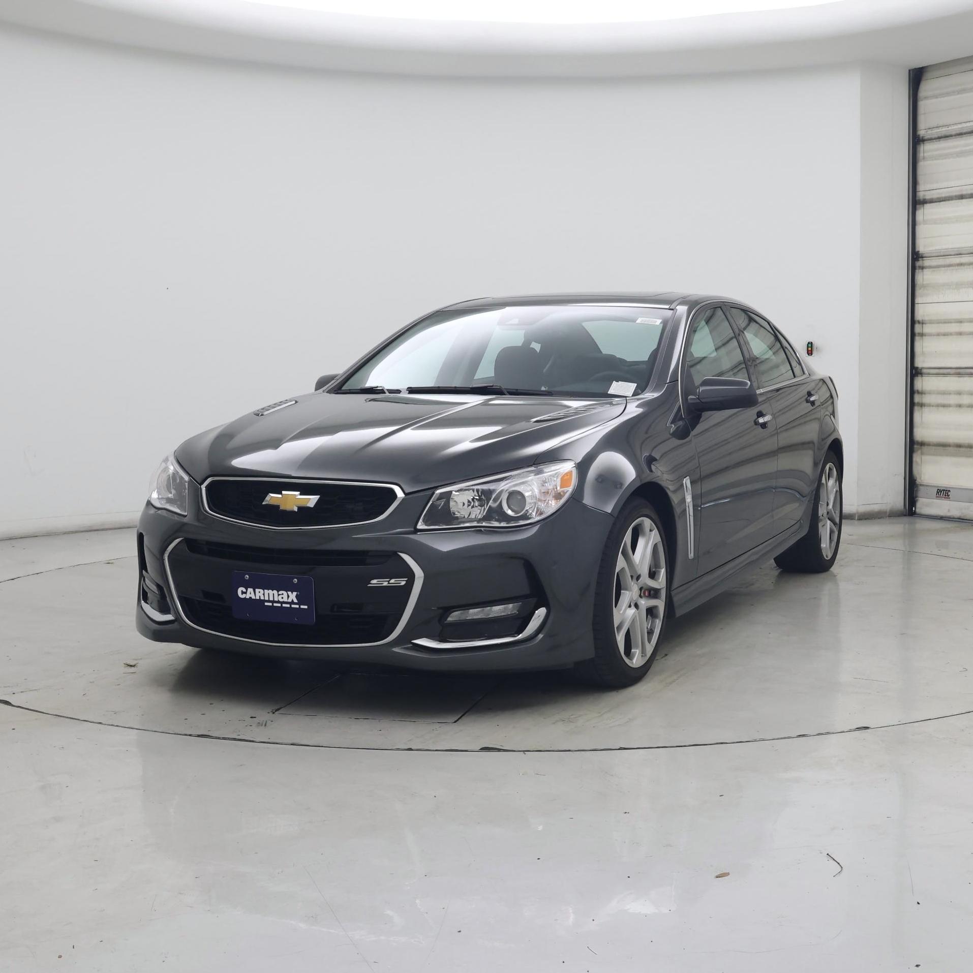 Thumbnail: 2017 Chevrolet  - 4