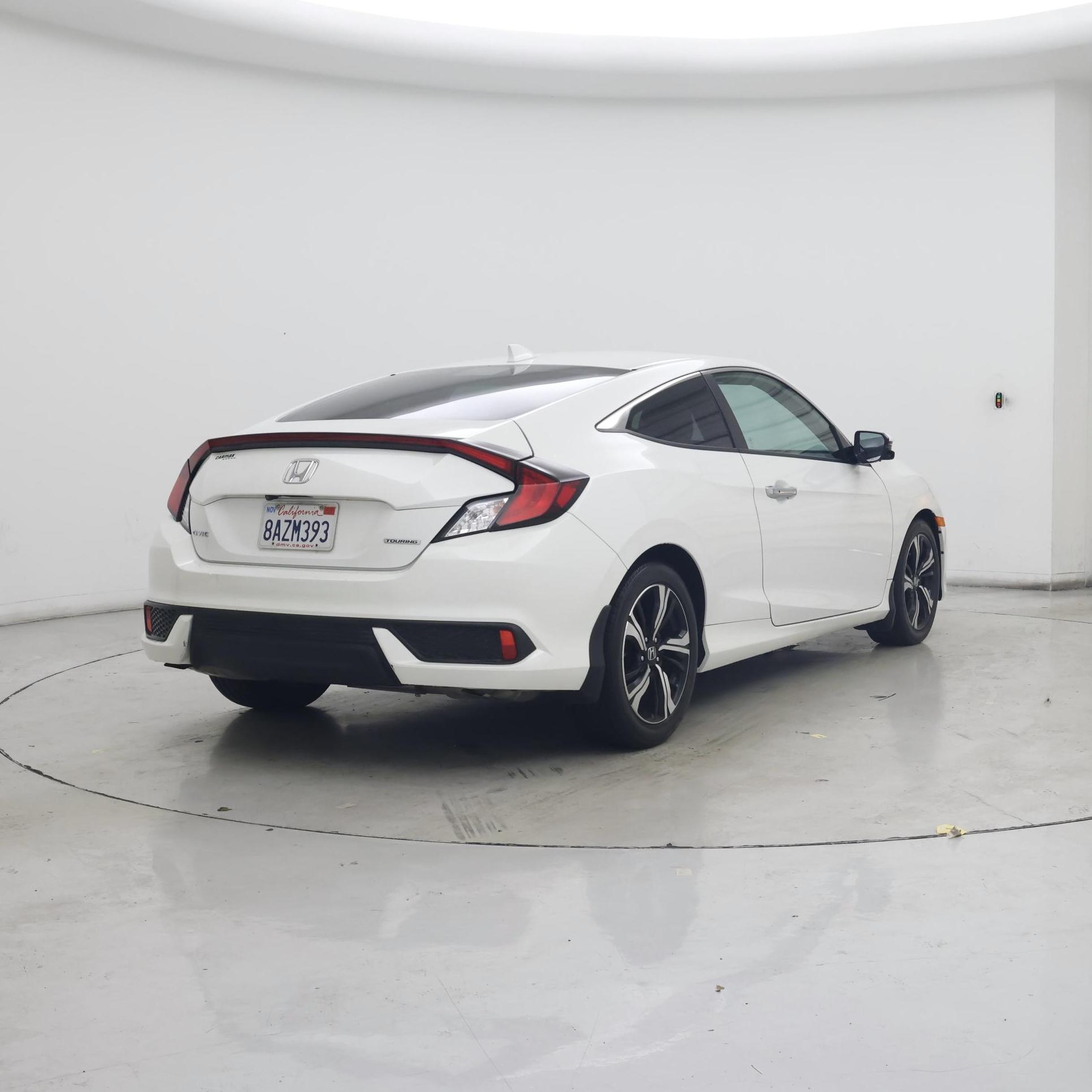 Thumbnail: 2017 Honda Civic - 8