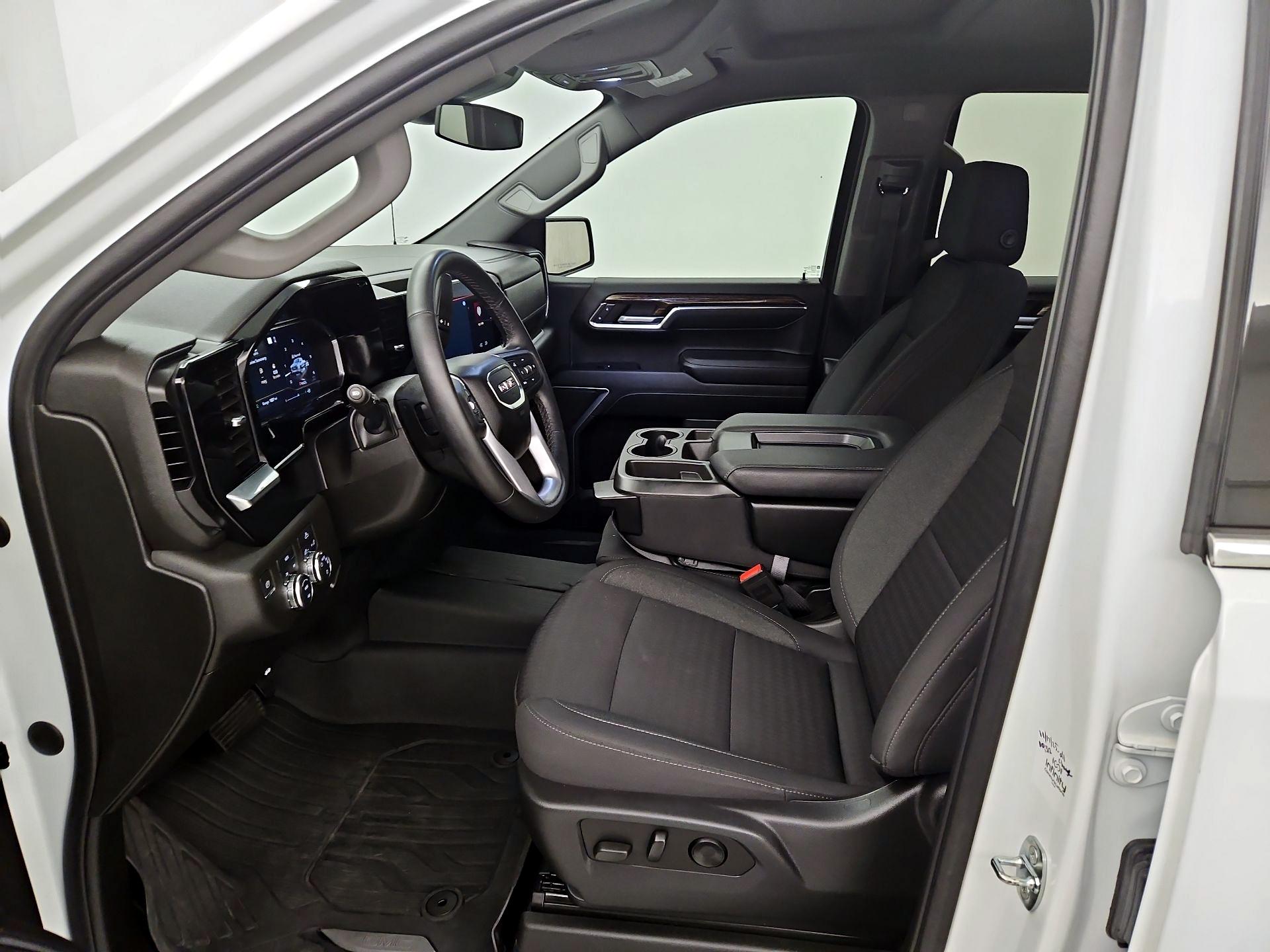 Thumbnail: 2023 GMC Sierra 1500 - 11