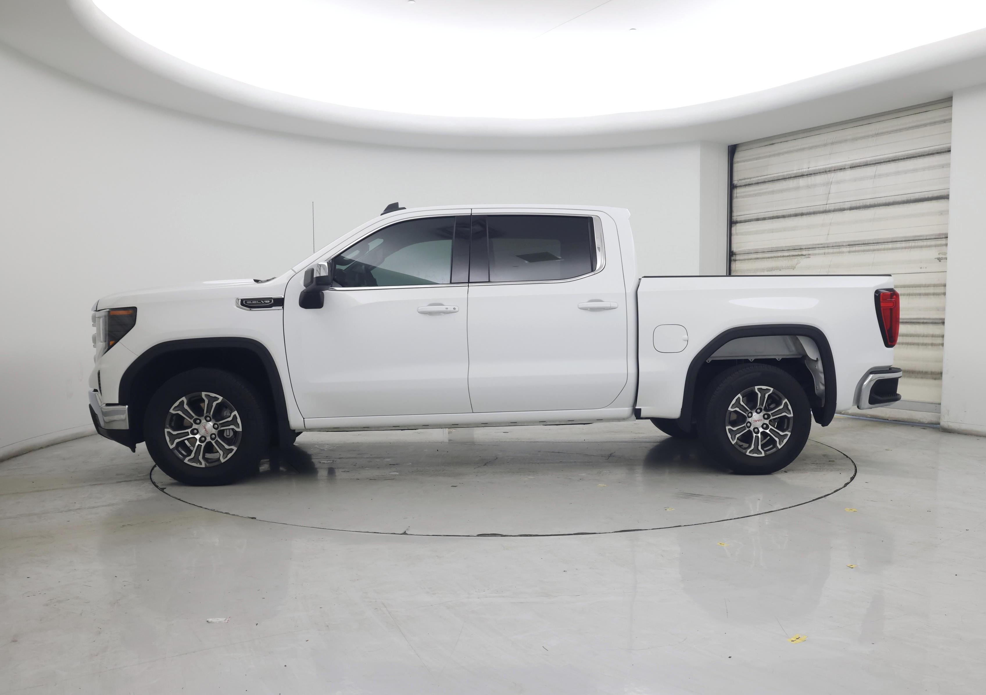 Thumbnail: 2023 GMC Sierra 1500 - 3