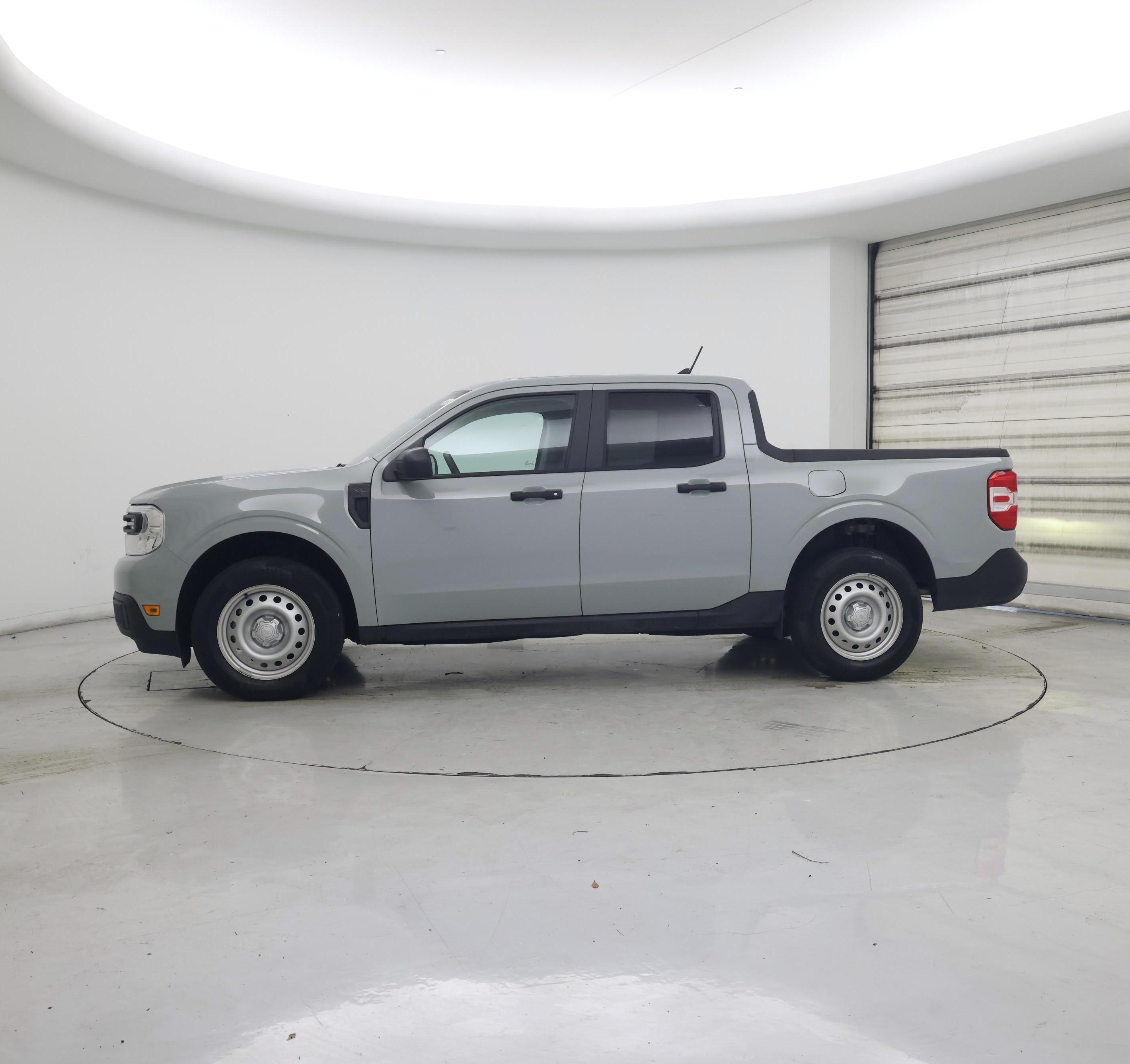 Thumbnail: 2022 Ford Maverick - 3