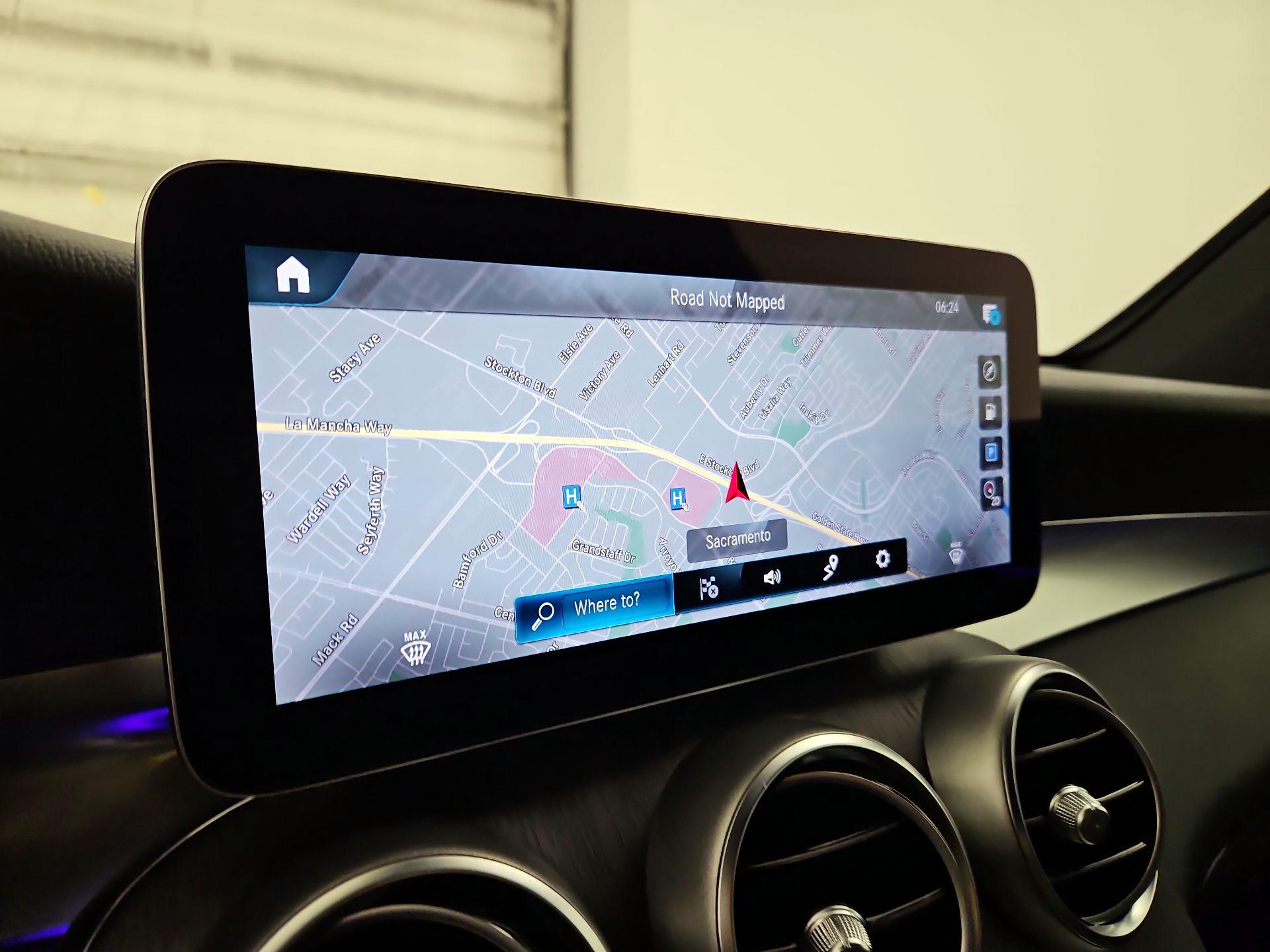 Thumbnail: 2020 Mercedes-Benz GLC - 14