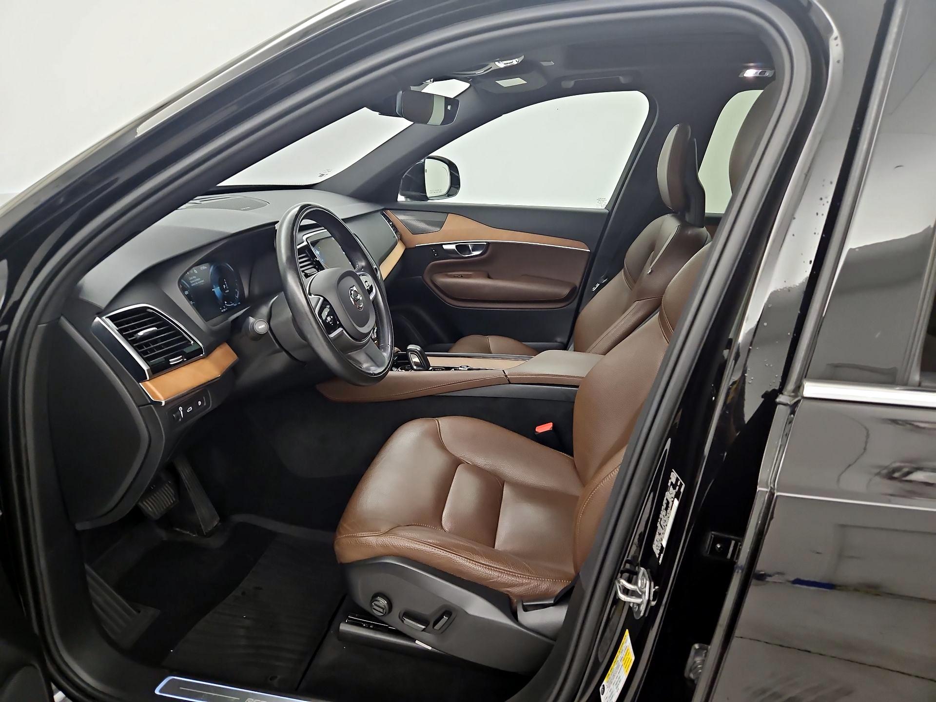 Thumbnail: 2021 Volvo XC90 - 11