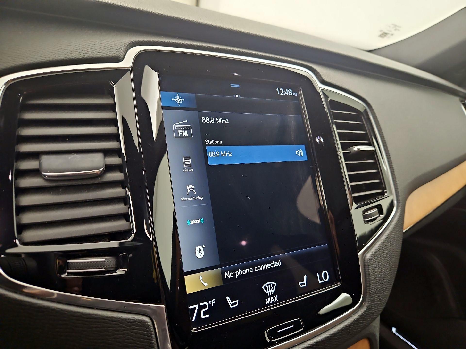 Thumbnail: 2021 Volvo XC90 - 16